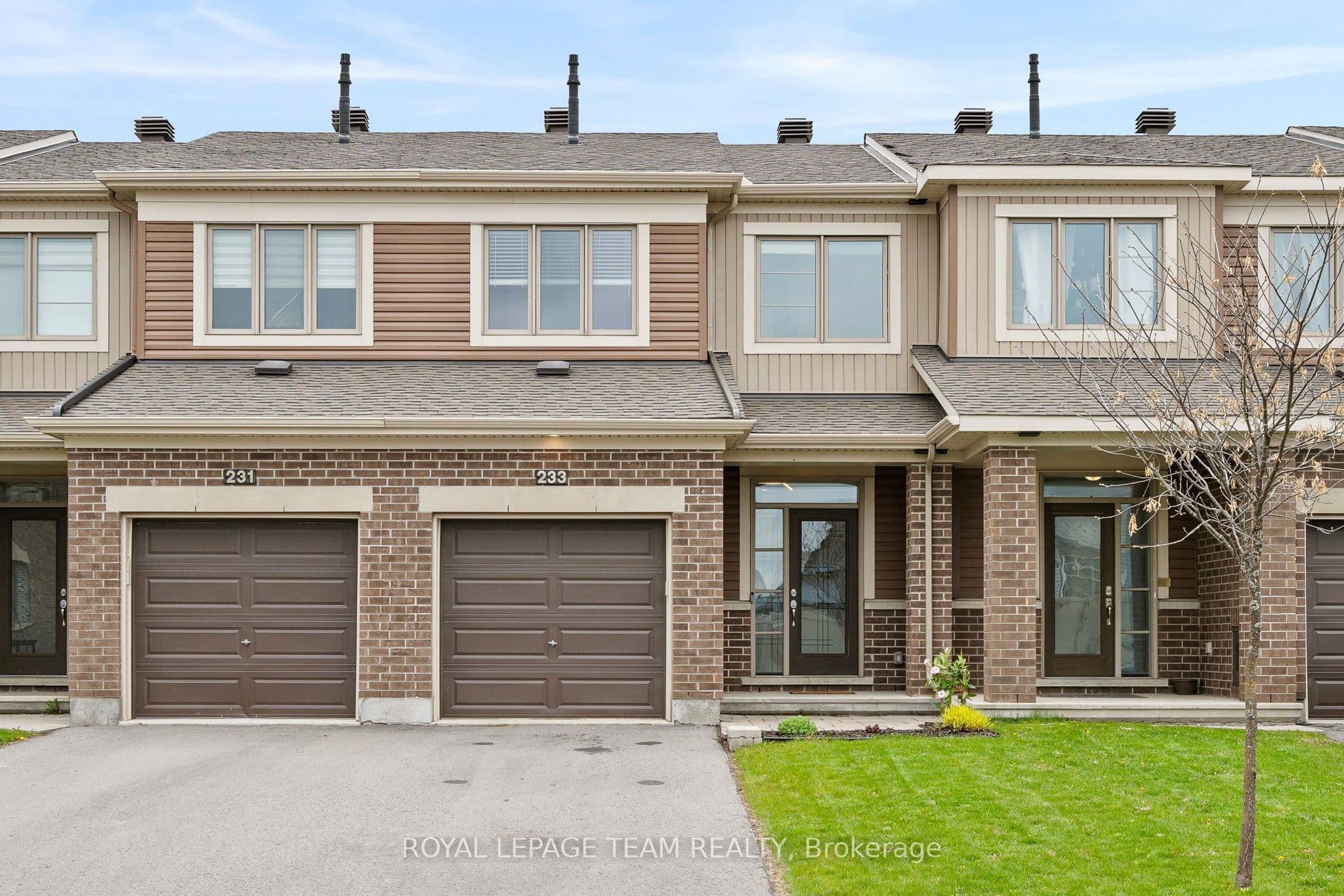 233 Mountain Sorrel Way photo 1