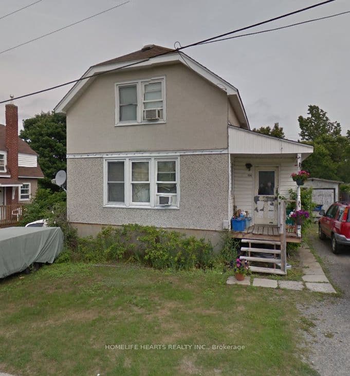 100 Henry Street photo 1