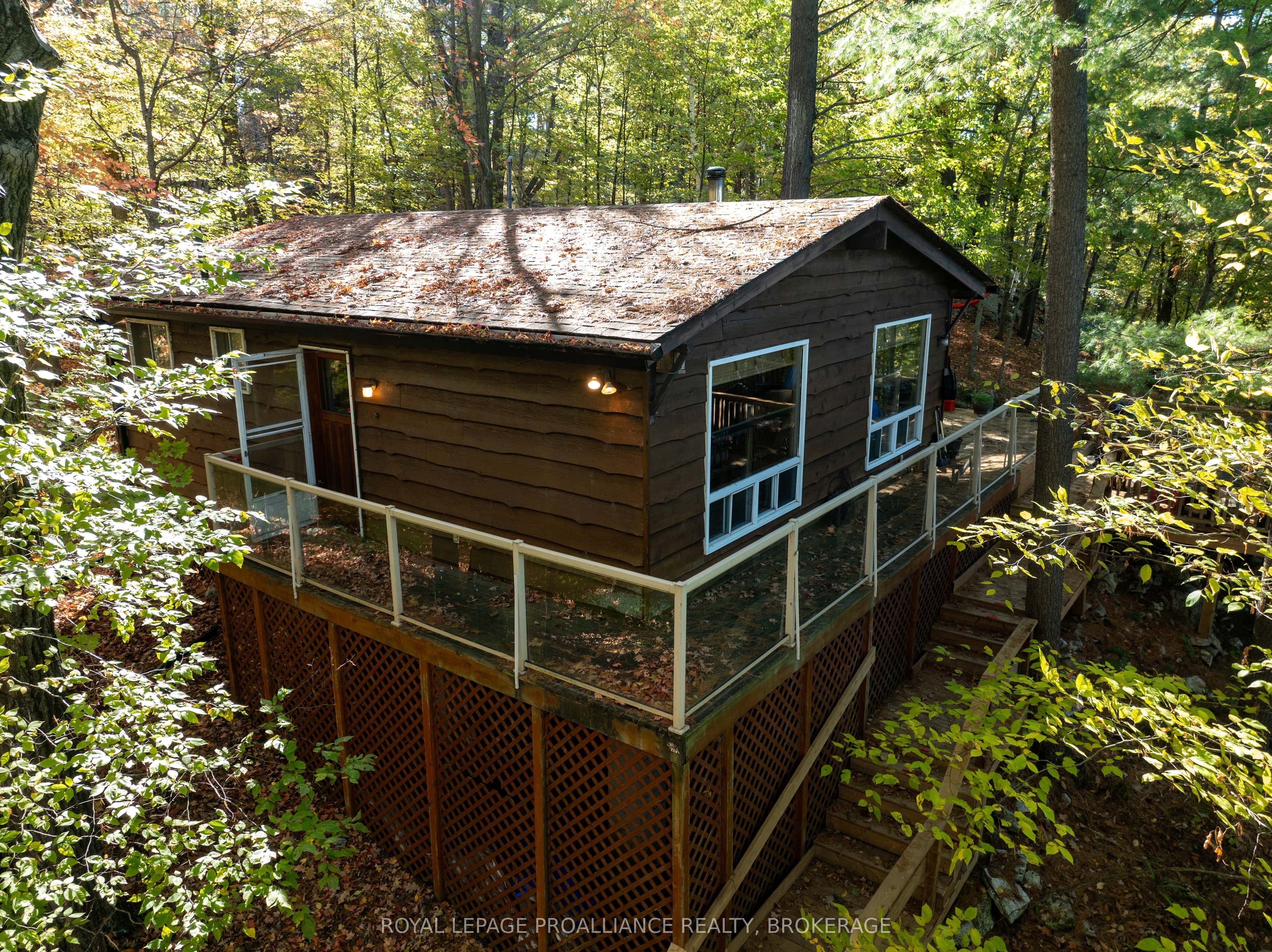 450 Brooks Point Road photo 1