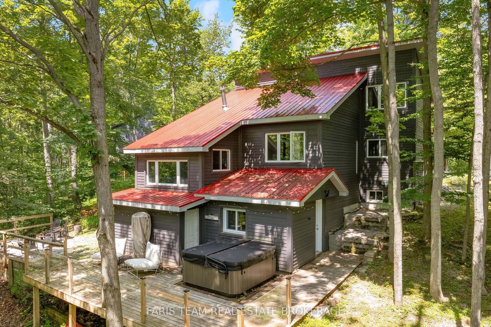 49 Huronwoods Drive photo 1