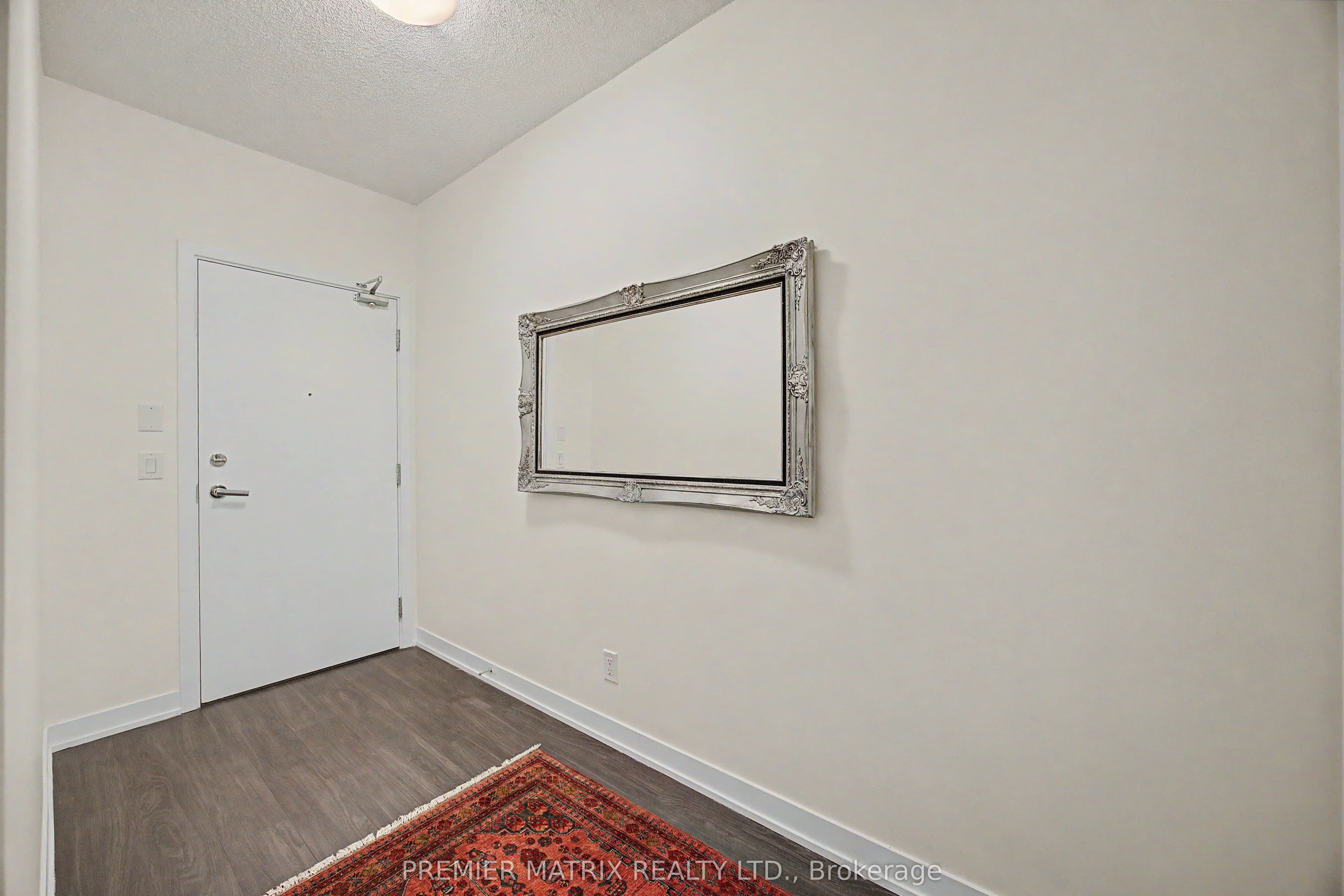 Unit 930 1830 Bloor Street photo 1