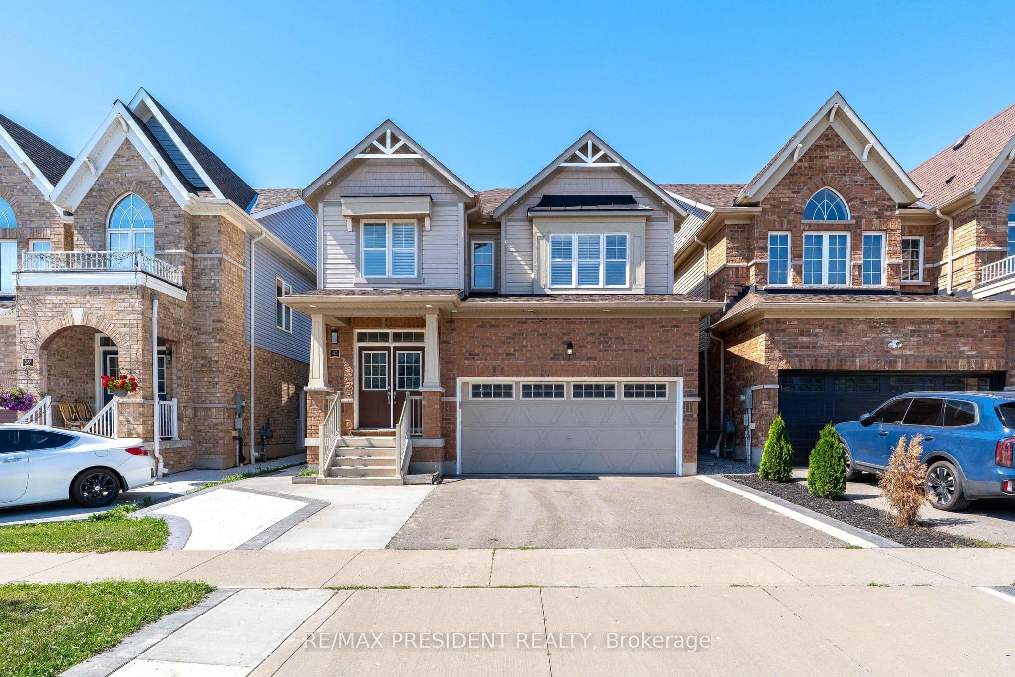 43 Mullholland Avenue photo 1