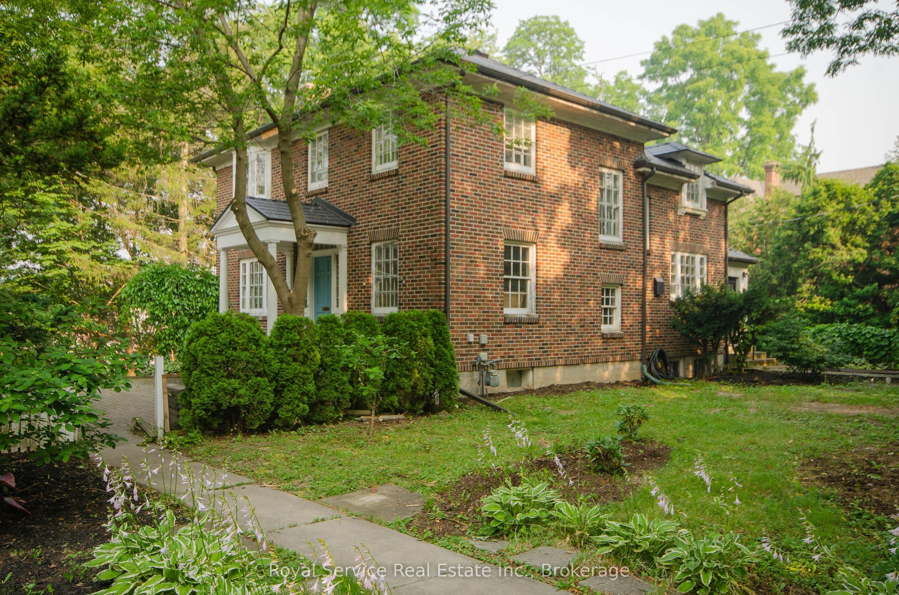 52 King Street photo 1