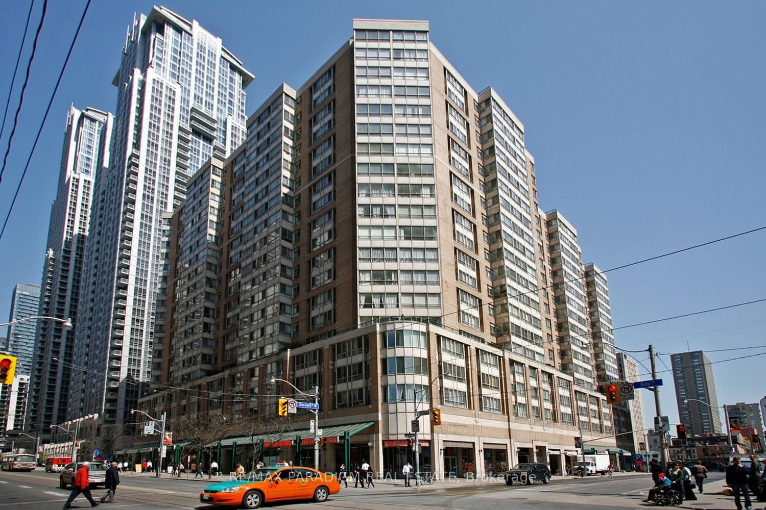 Unit 1903 717 Bay Street photo 1