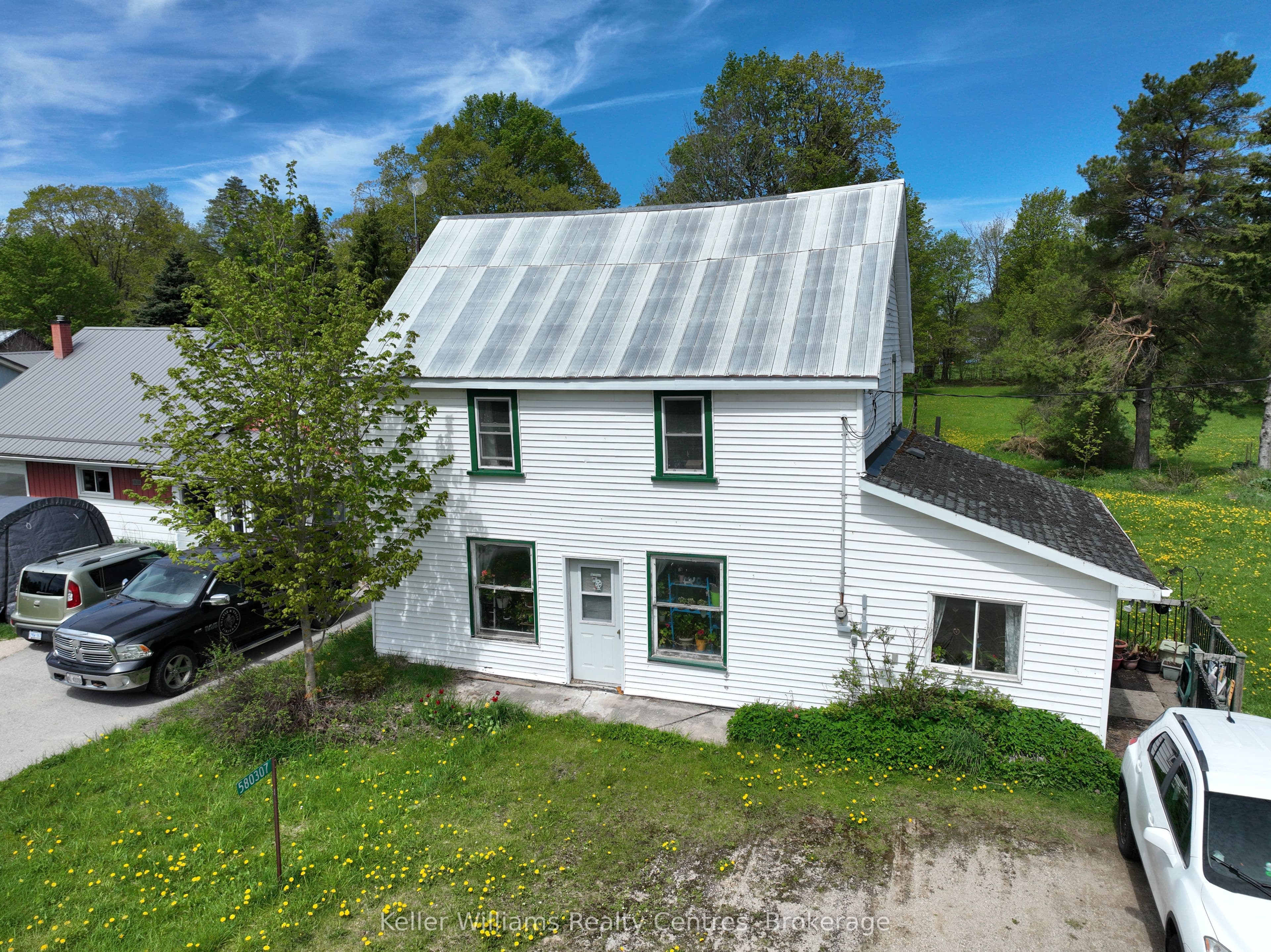 580307 Sideroad 60 N/A photo 1