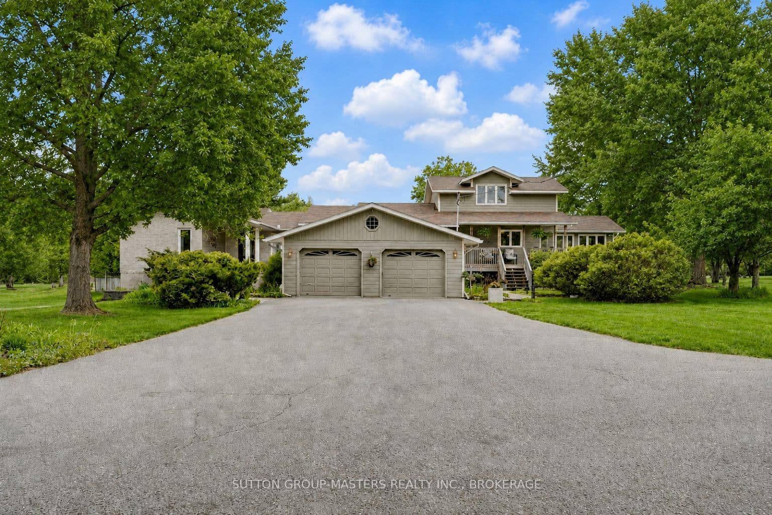 466 Colebrook Road photo 1