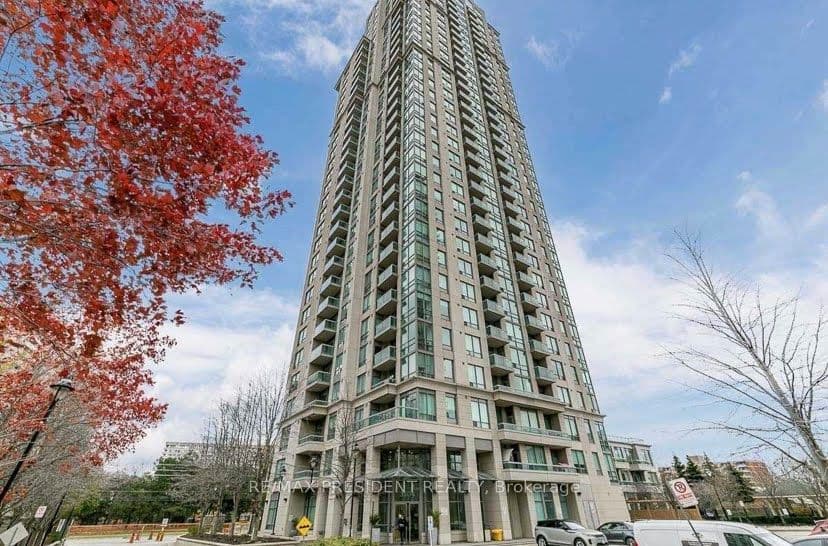Unit 801 3504 Hurontario Street photo 1