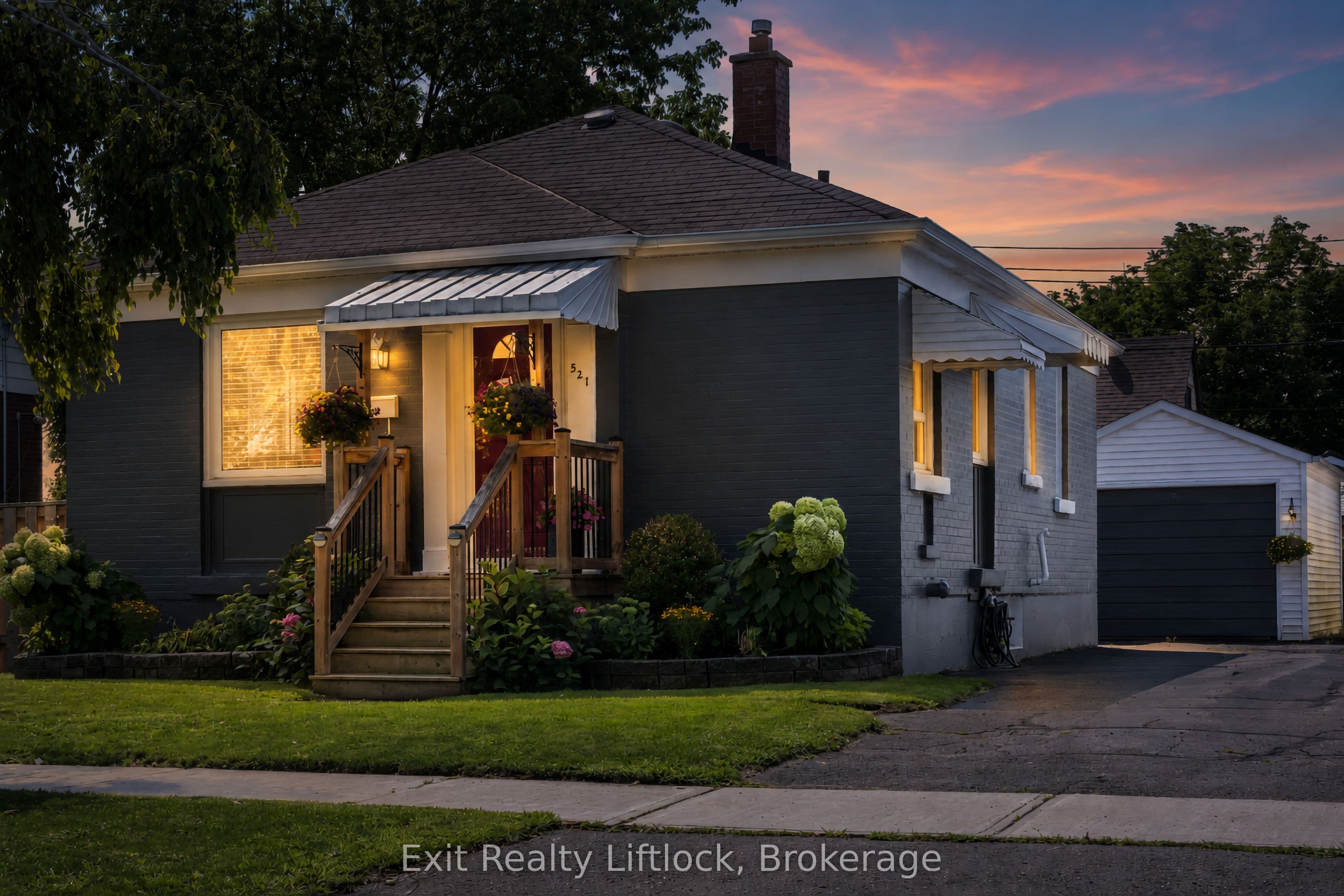 521 Mckellar Street photo 1