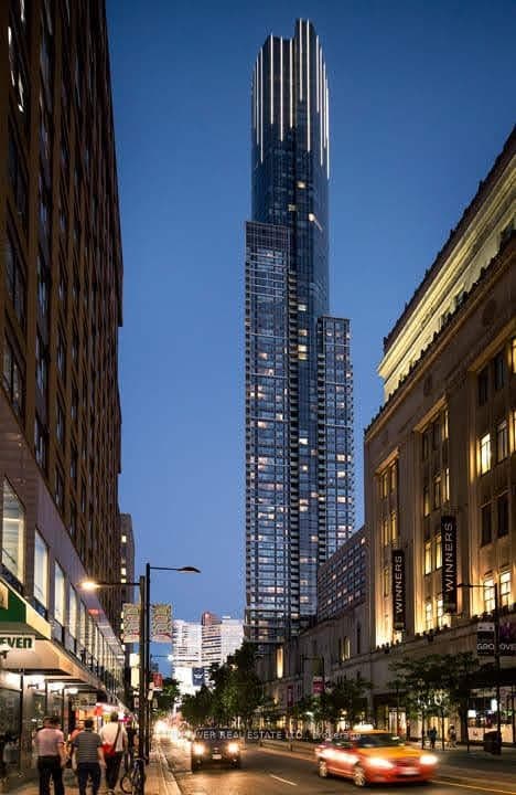 Unit 5501 386 Yonge Street photo 1