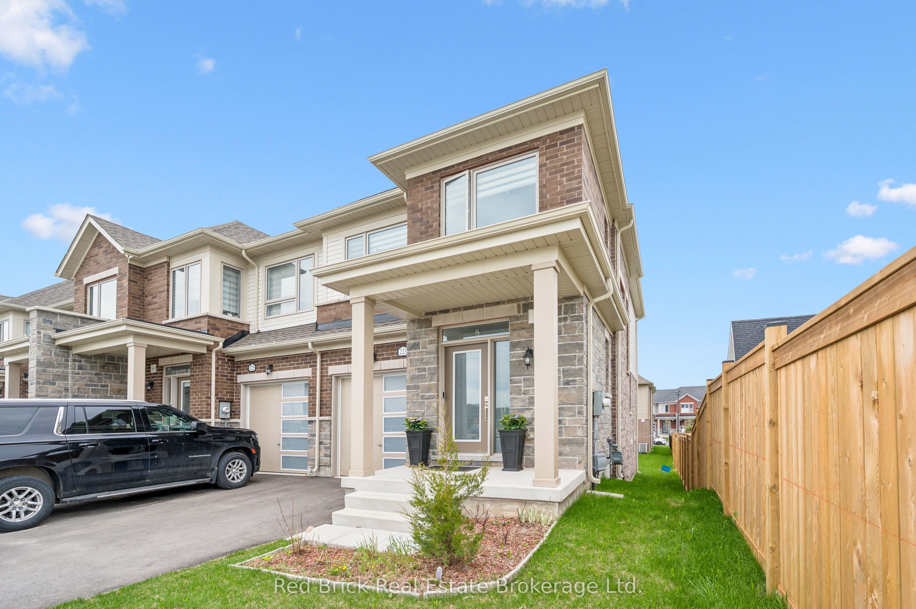 223 Farley Road photo 1