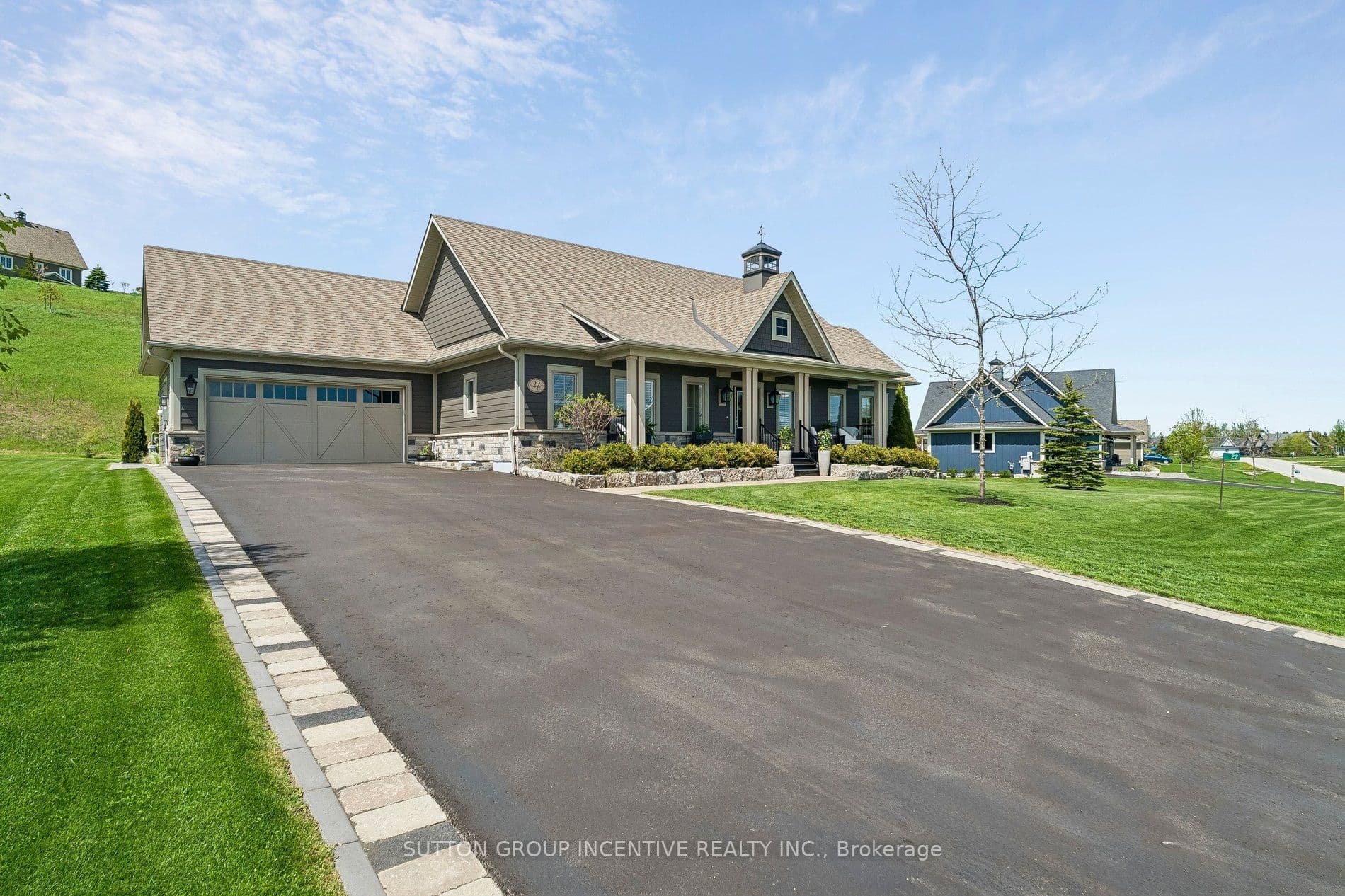 22 thoroughbred Drive photo 1