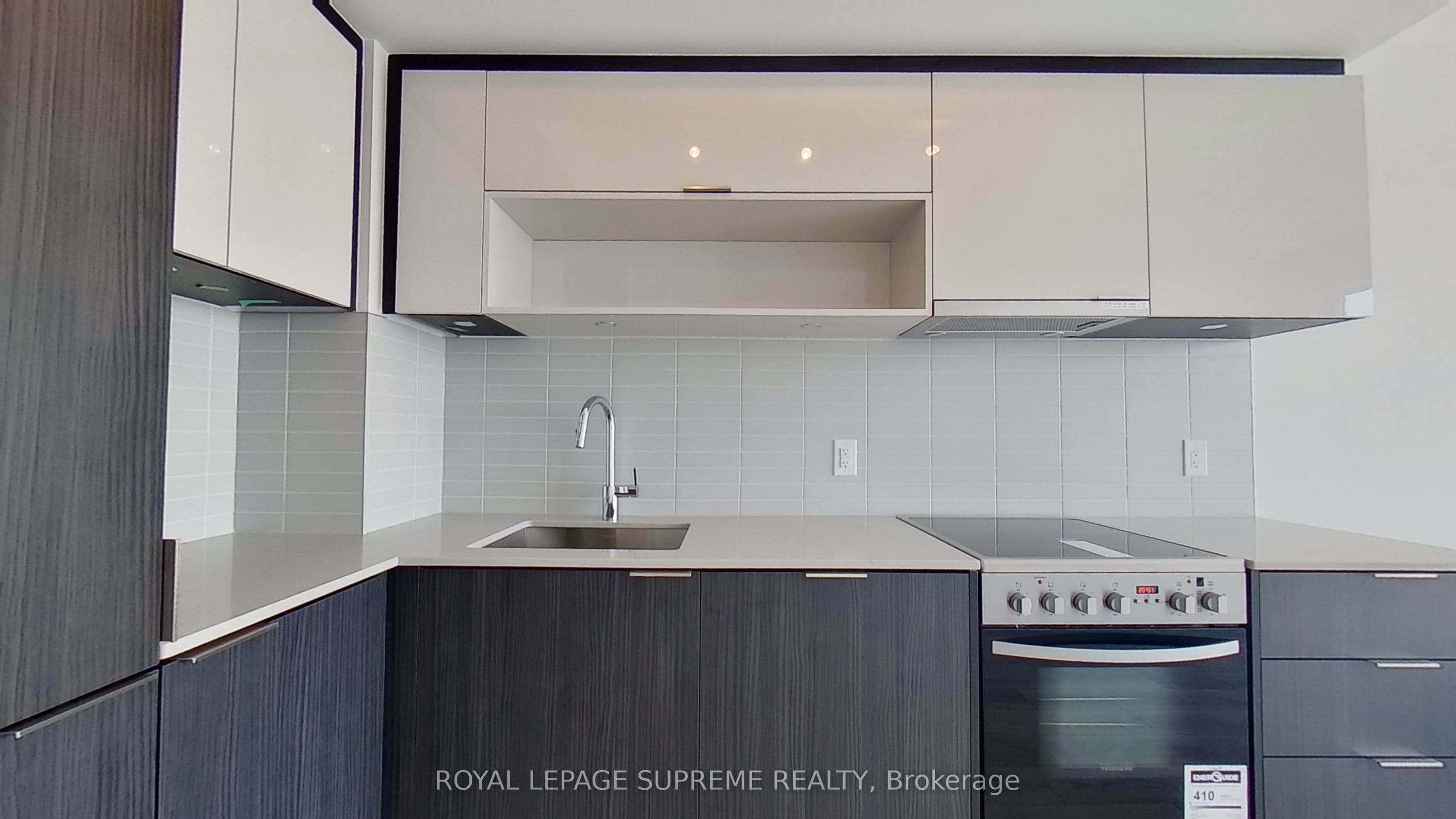 Unit 1507 159 Wellesley Street photo 1