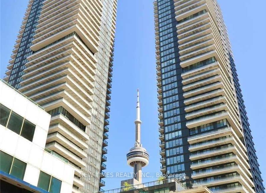 Unit 1607 125 Blue Jays Way photo 1