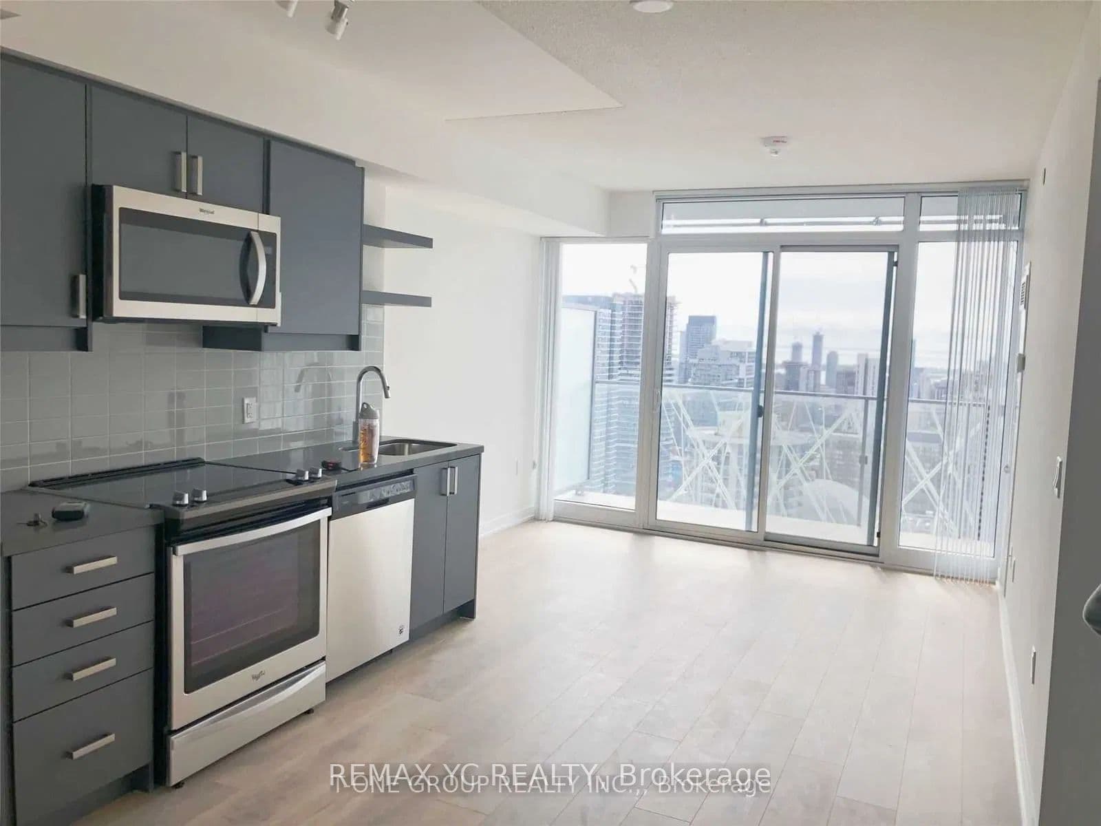 Unit 2909 50 Wellesley Street photo 1