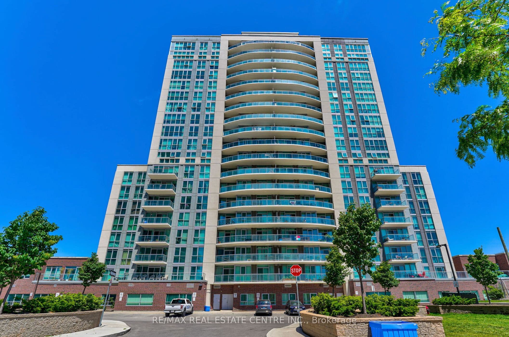 Unit 1806 1328 Birchmount Road photo 1