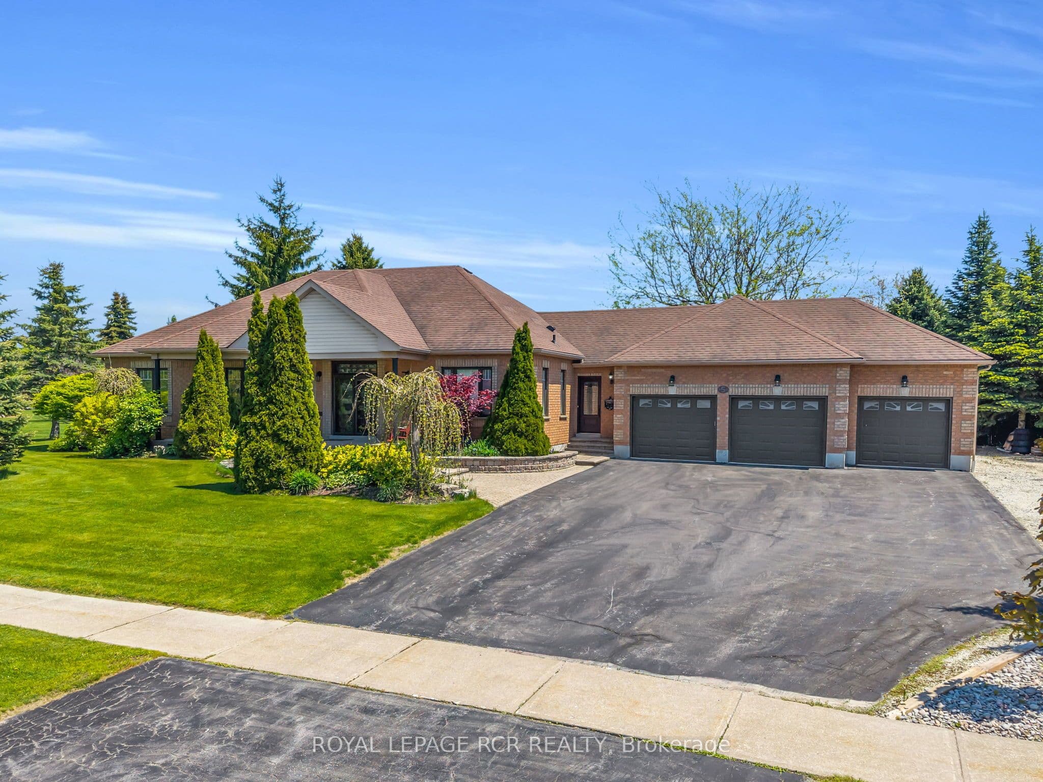 5 Massari Street photo 1
