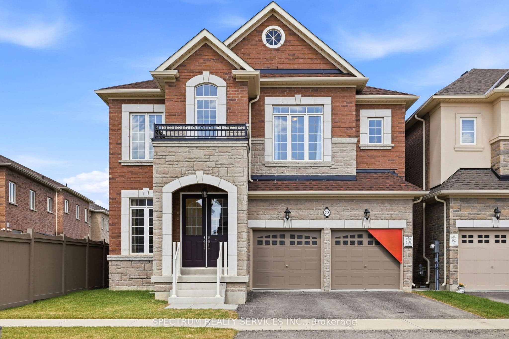 70 Stratford Drive photo 1