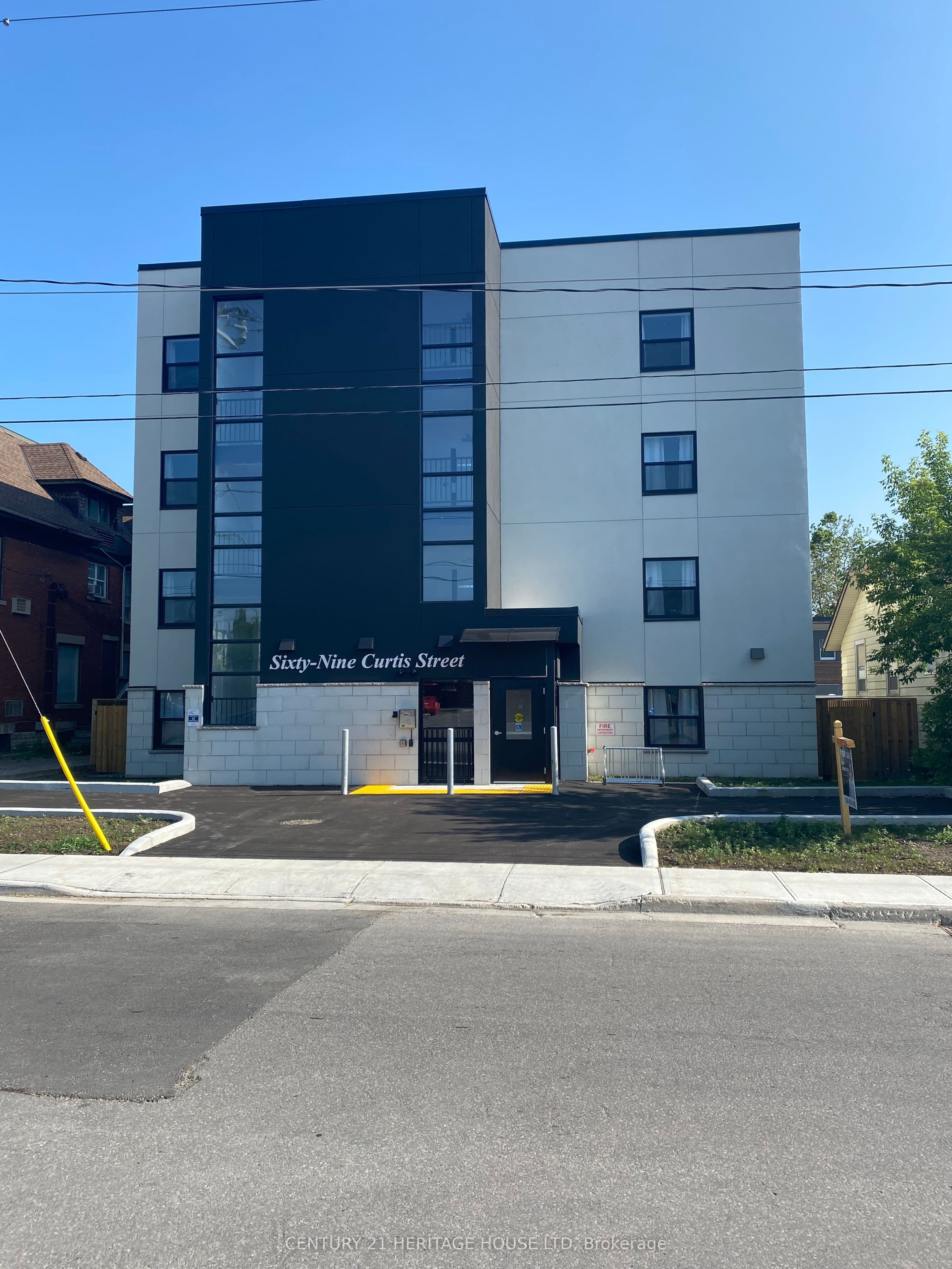 Unit 201 69 Curtis Street photo 1