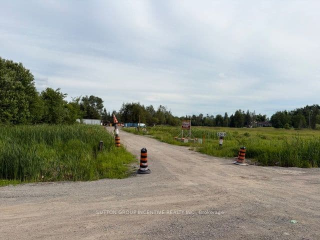 2513 Innisfil Beach Road photo 1