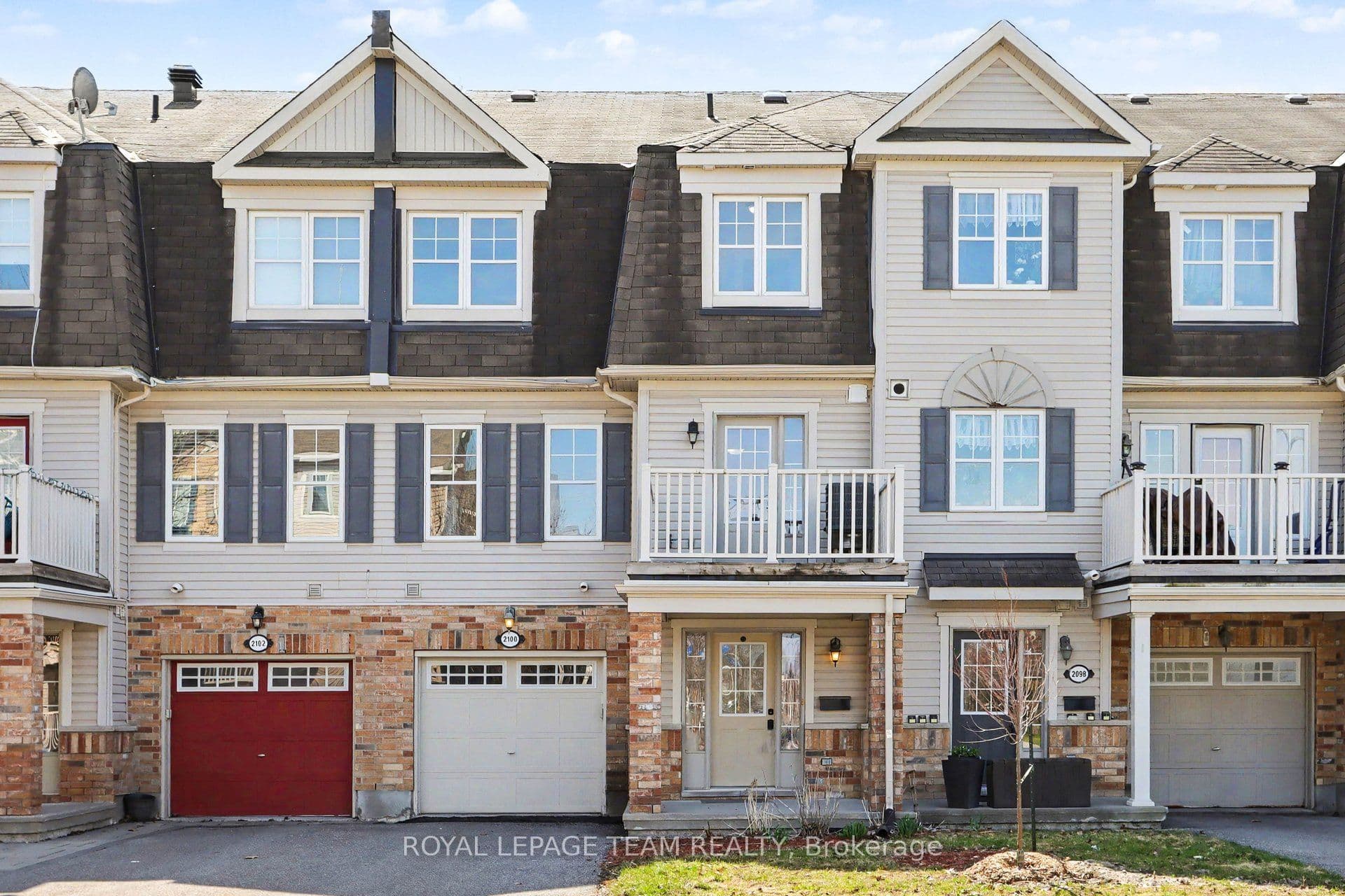 2100 Madrid Avenue photo 1