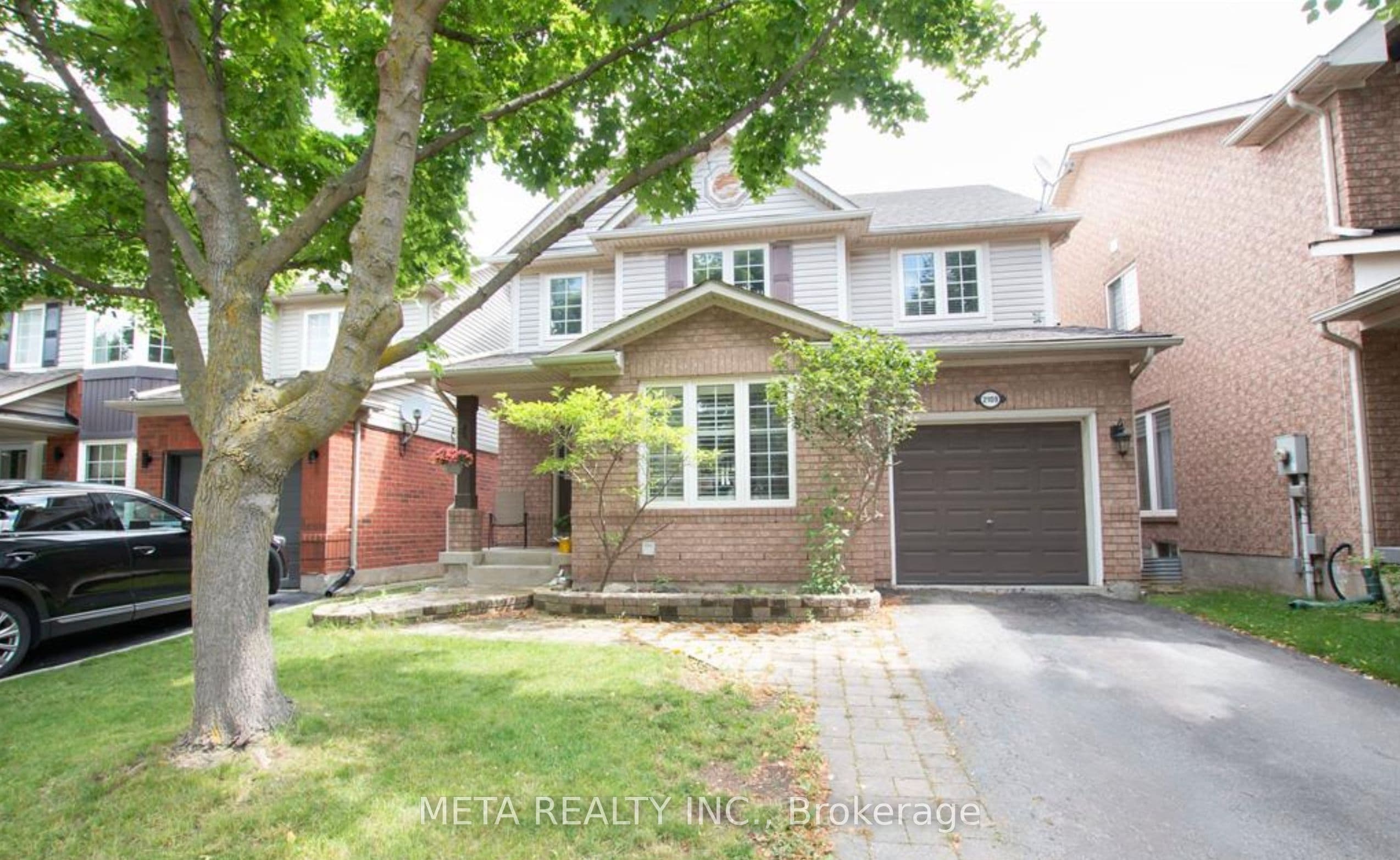 2109 Dunmore Avenue photo 1