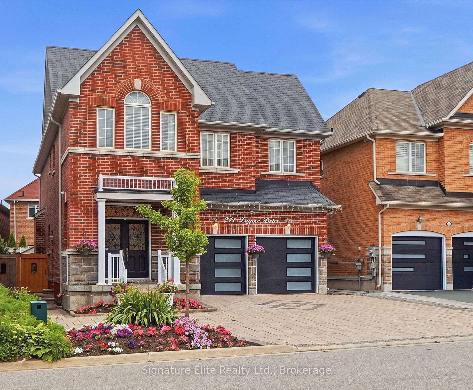 211 Lageer Drive photo 1