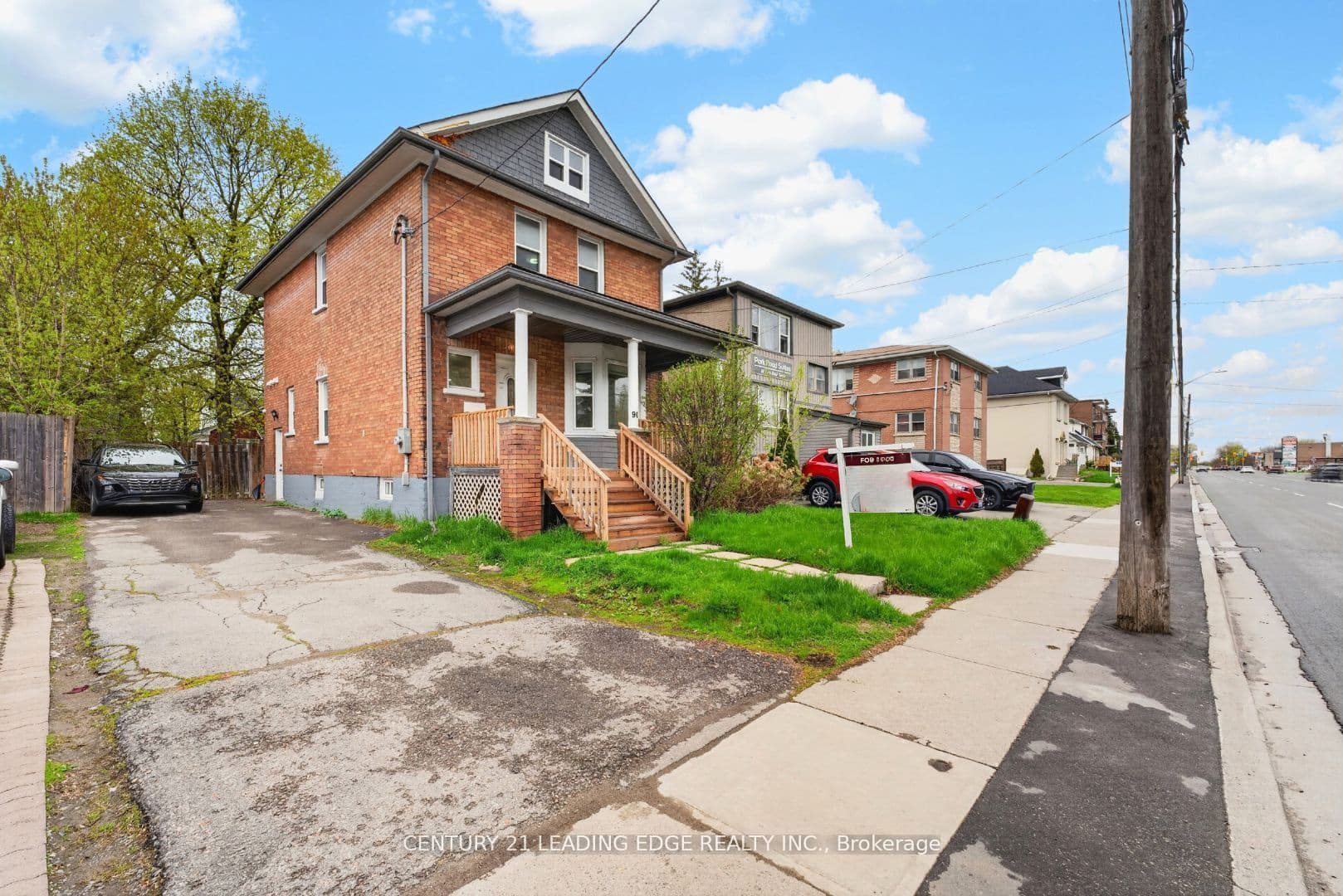 90 Park Road photo 1