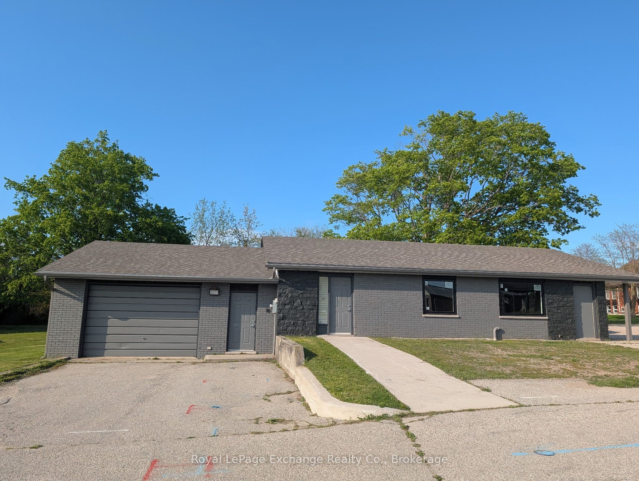 223 Bruce Avenue photo 1
