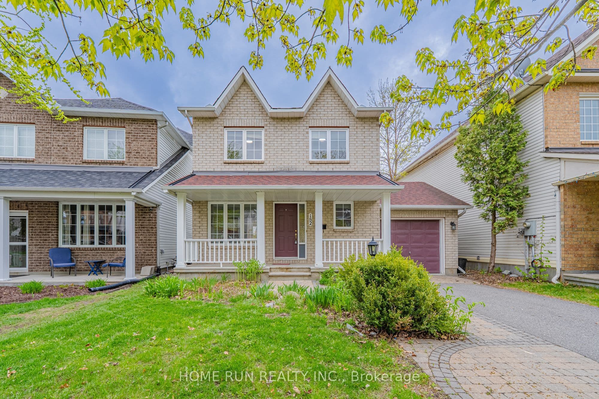 182 Windhurst Drive photo 1