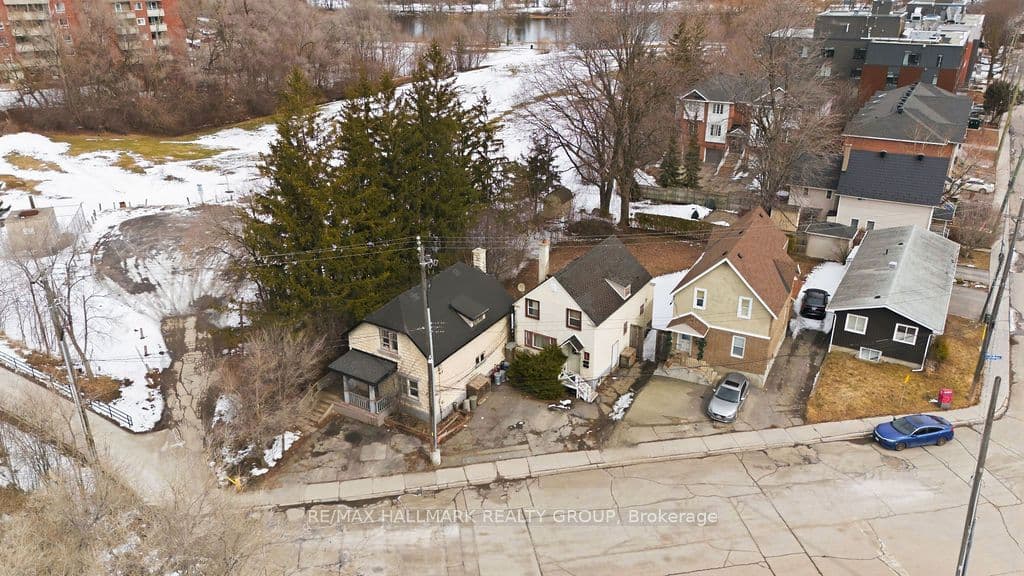 5 & 7 Hurdman Road photo 1