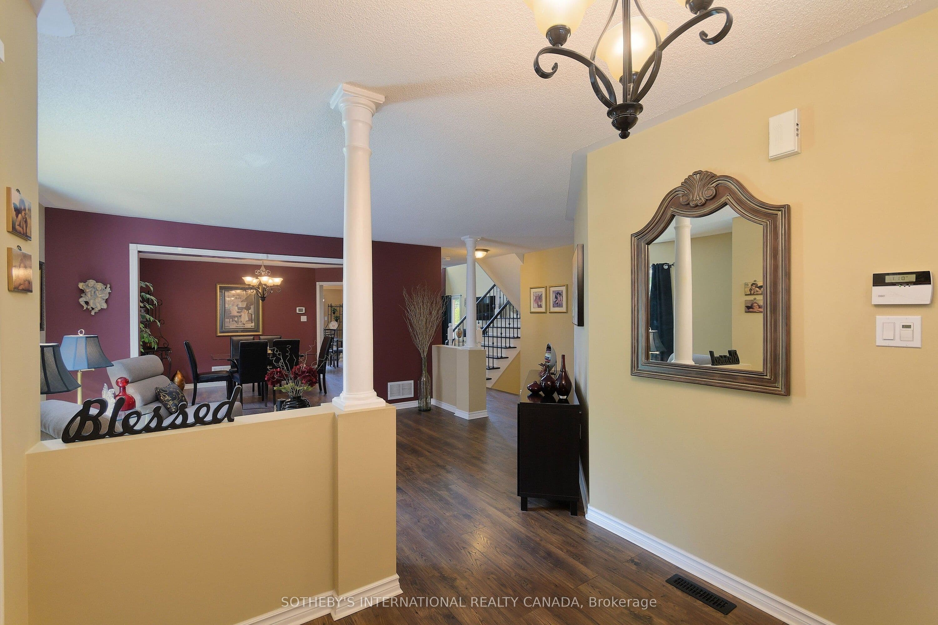 52 Monteith Crescent photo 1