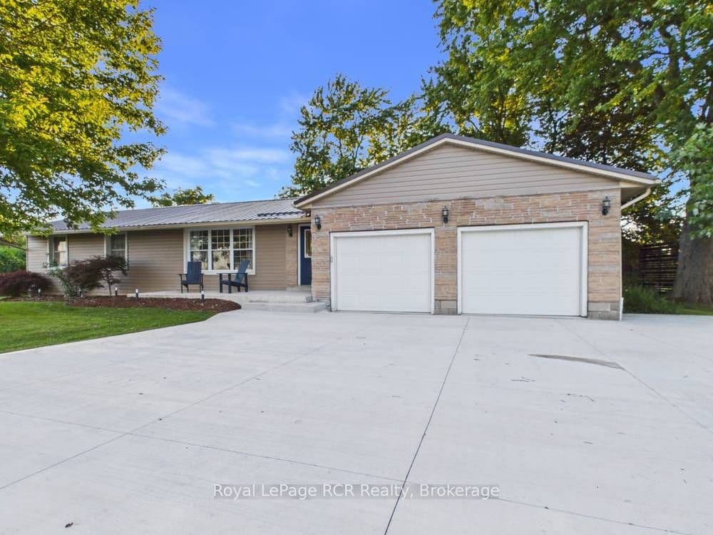 796 Lake Range Drive photo 1