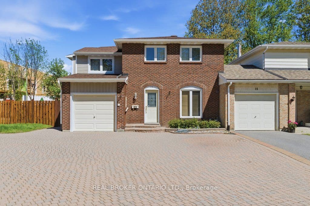 13 Beddoe Lane photo 1