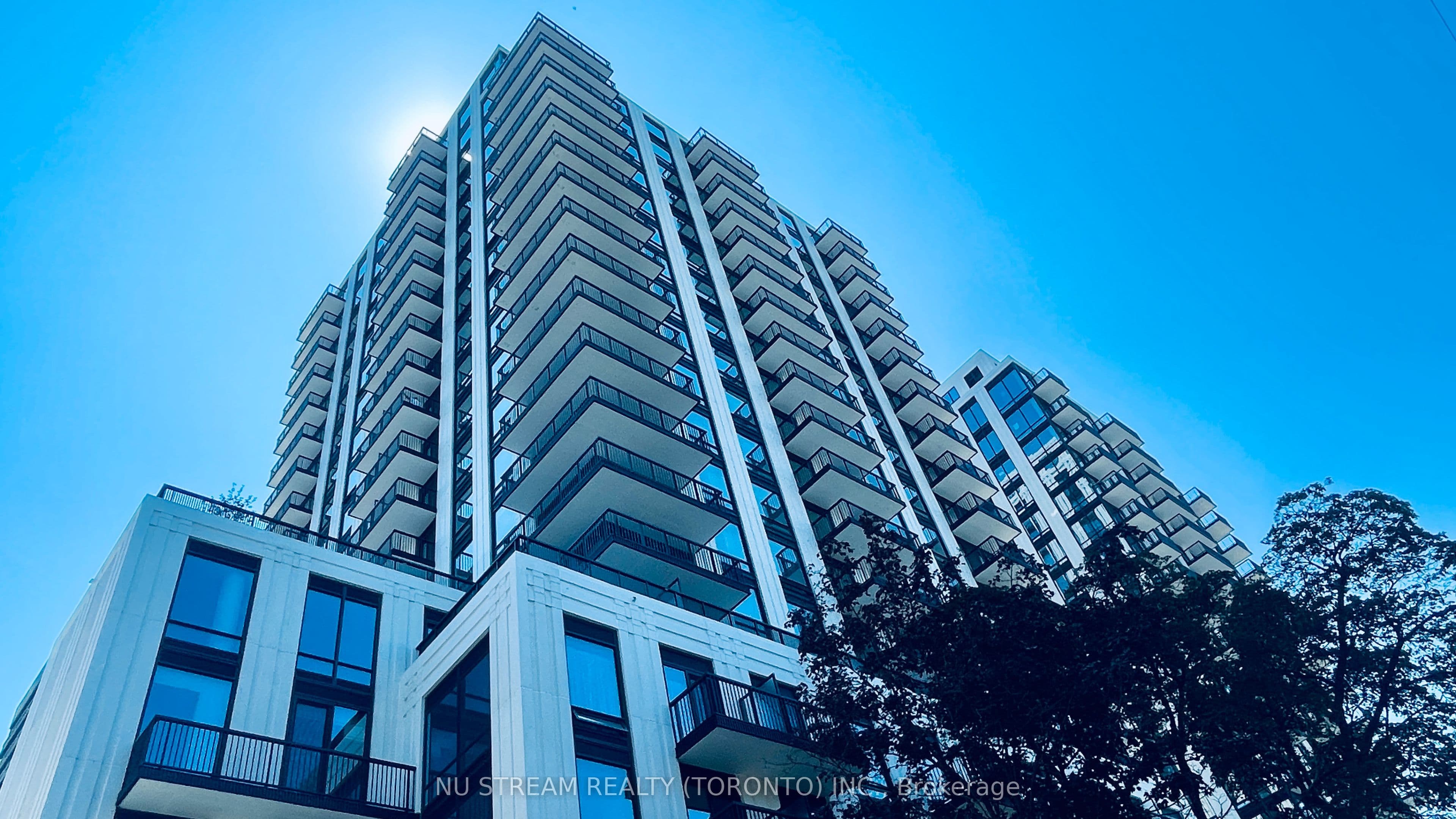 Unit 1502 91 Montclair Avenue photo 1