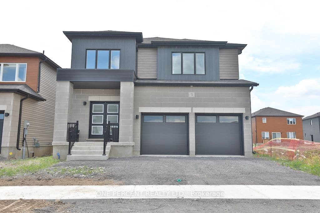 72 Dusenbury Drive photo 1