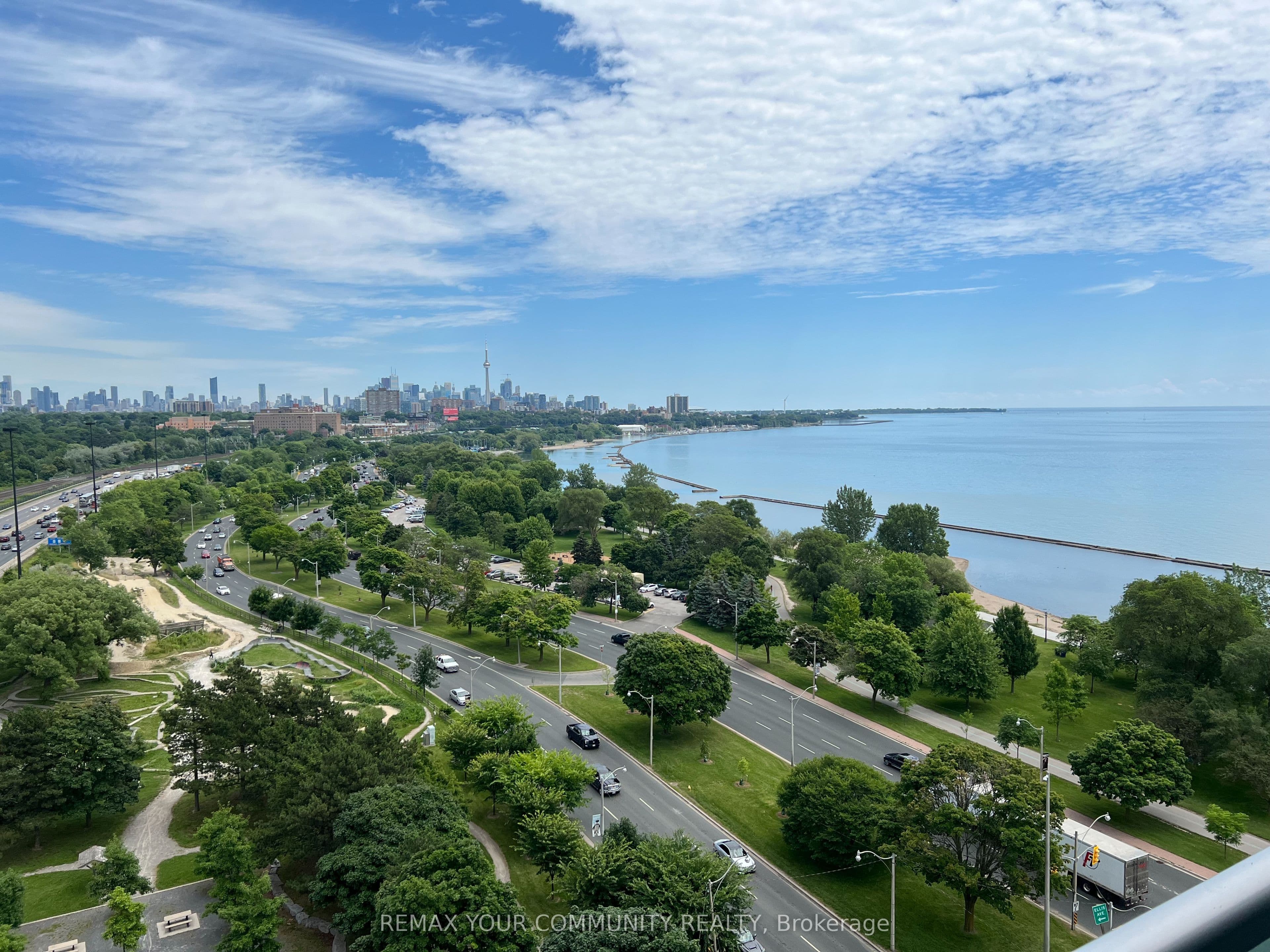 Unit 1409 1900 Lake Shore Boulevard photo 1