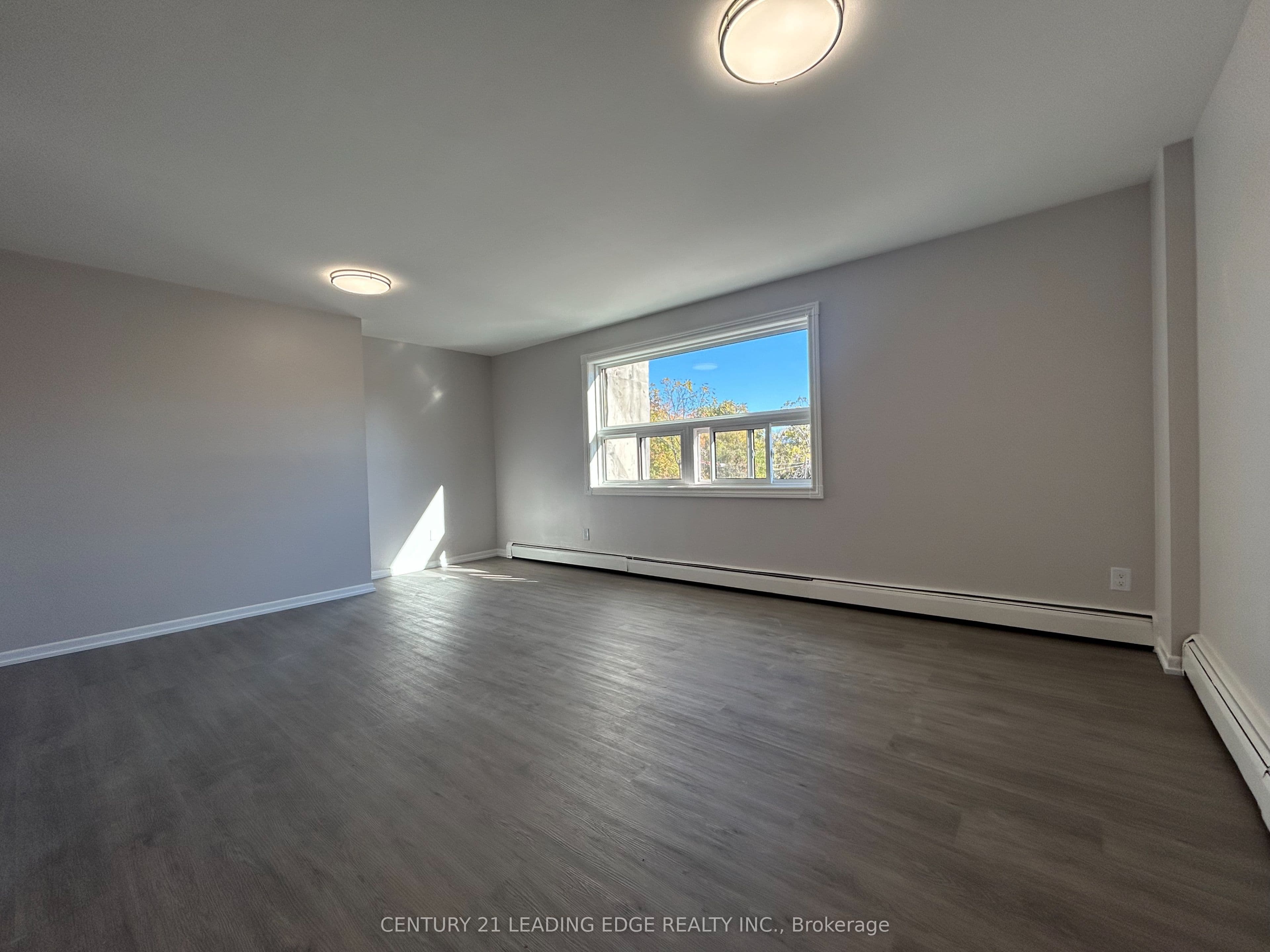 Unit 3 6311 Yonge Street photo 1
