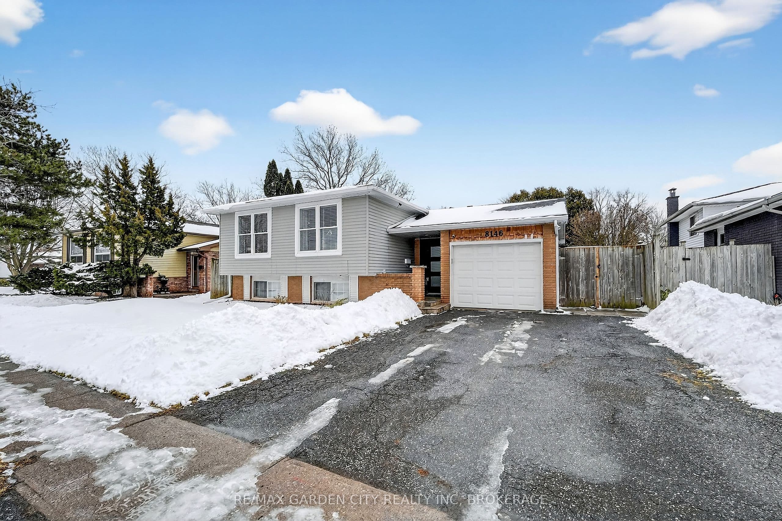 8146 WESTWOOD Street photo 1