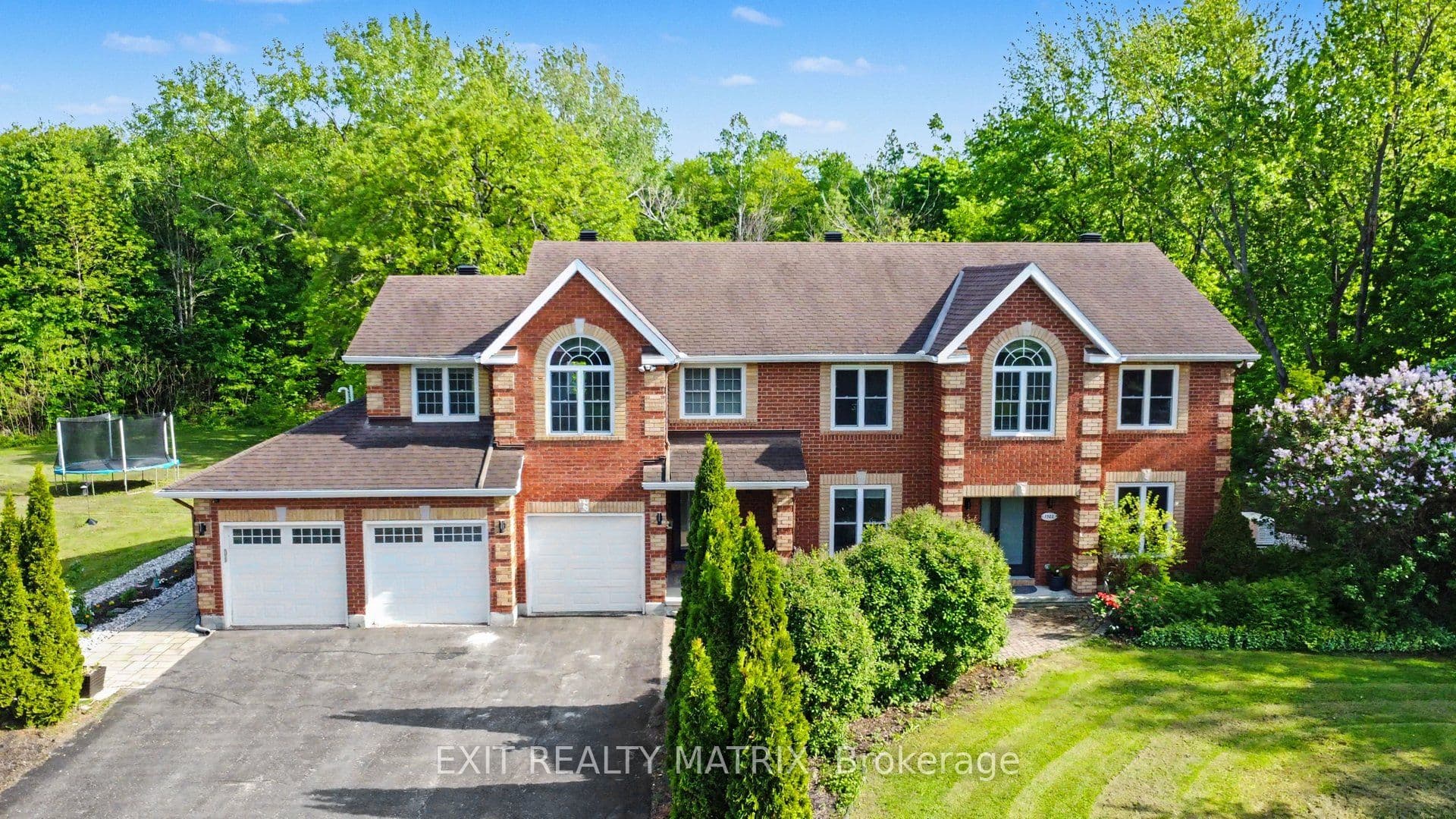 1322 Du Gouverneur Drive photo 1