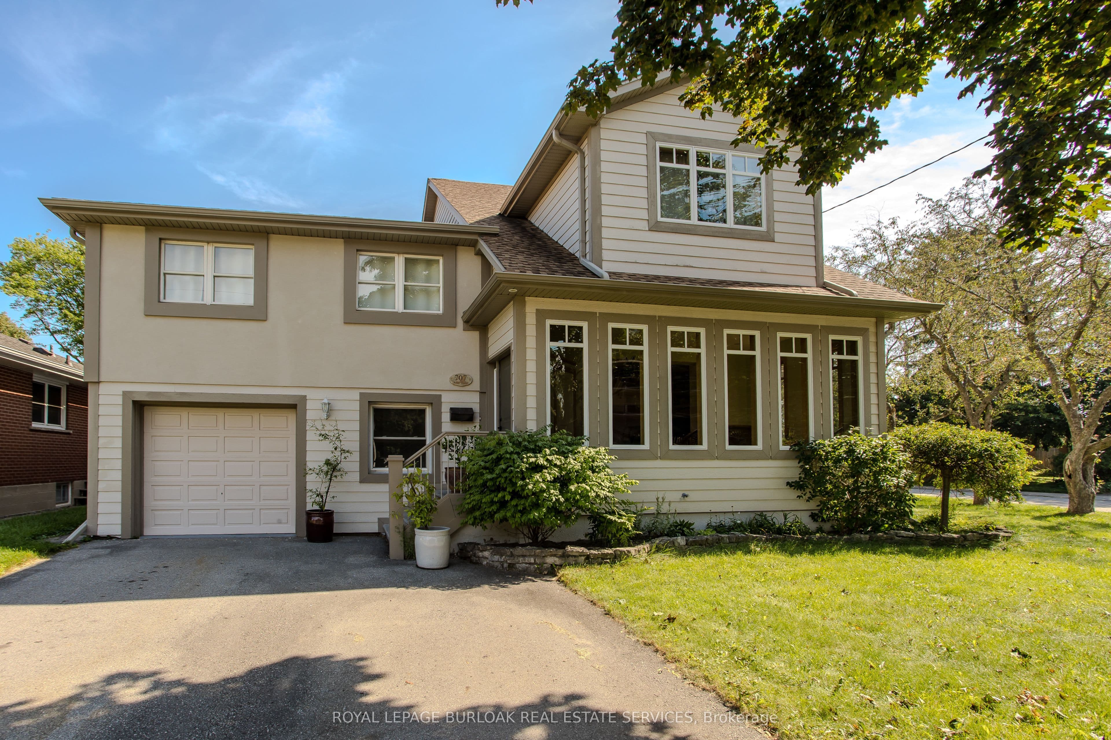 707 Ross Street photo 1