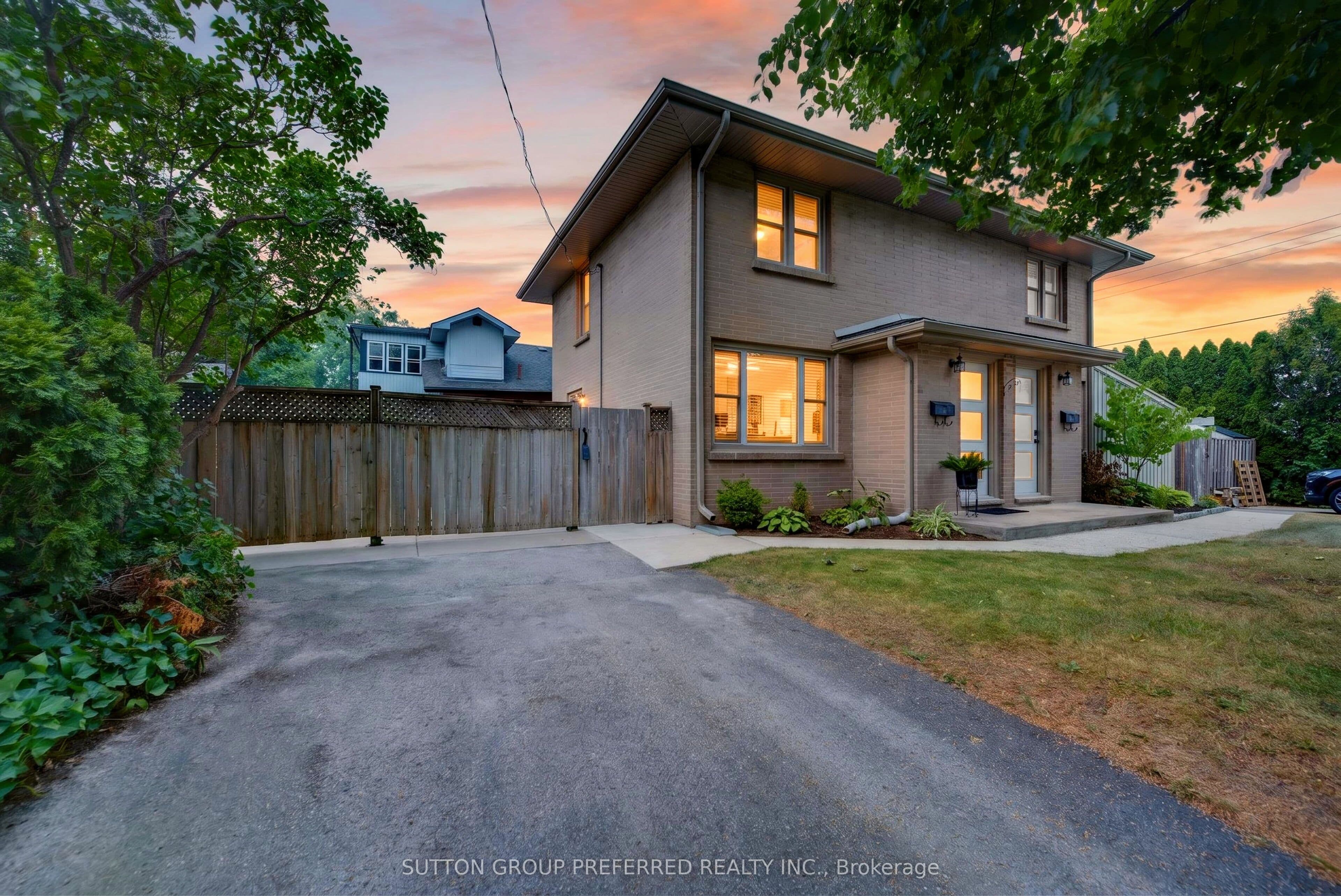 1271 Norman Avenue photo 1