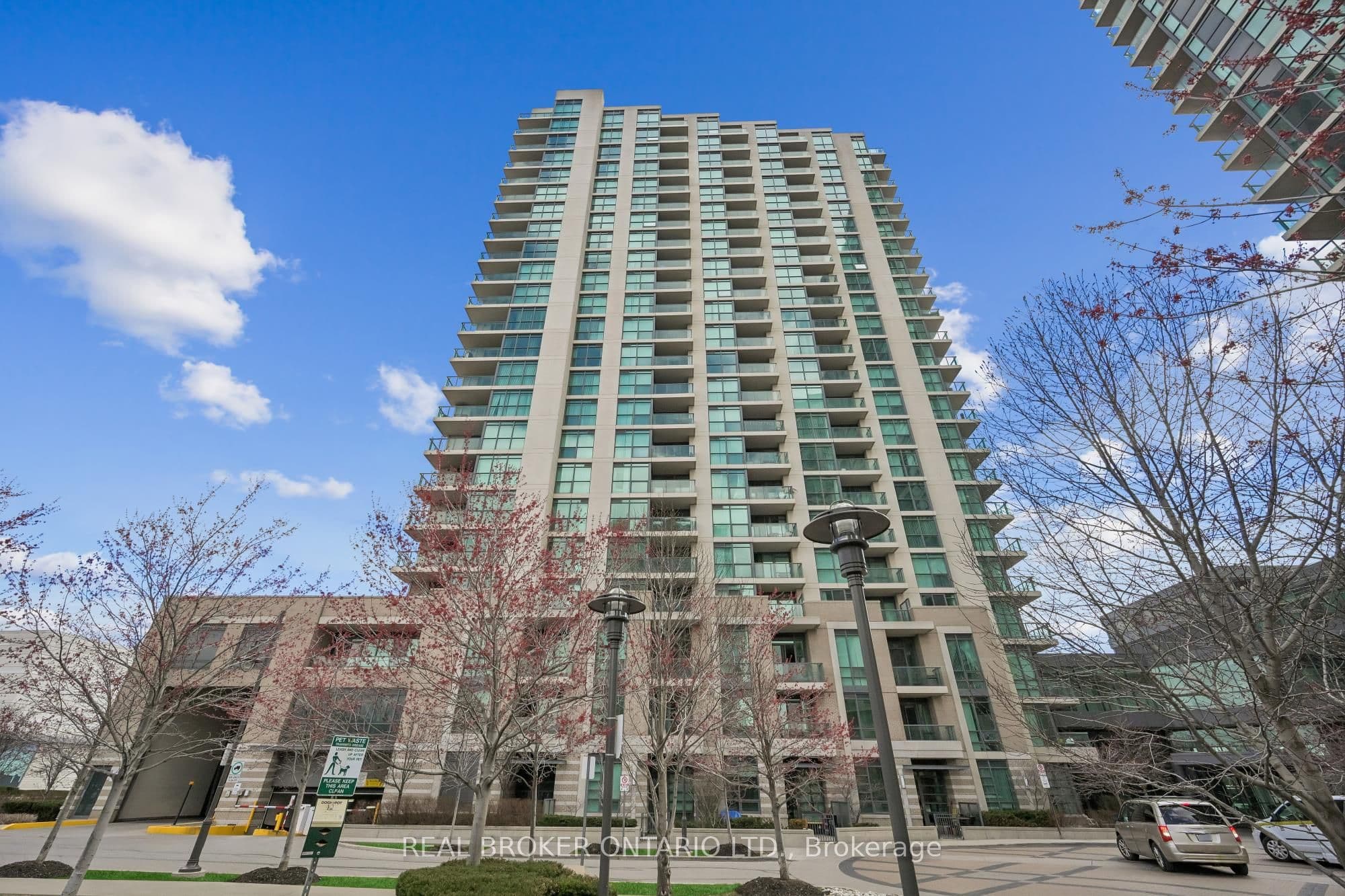 Unit 1704 205 Sherway Gardens Road photo 1