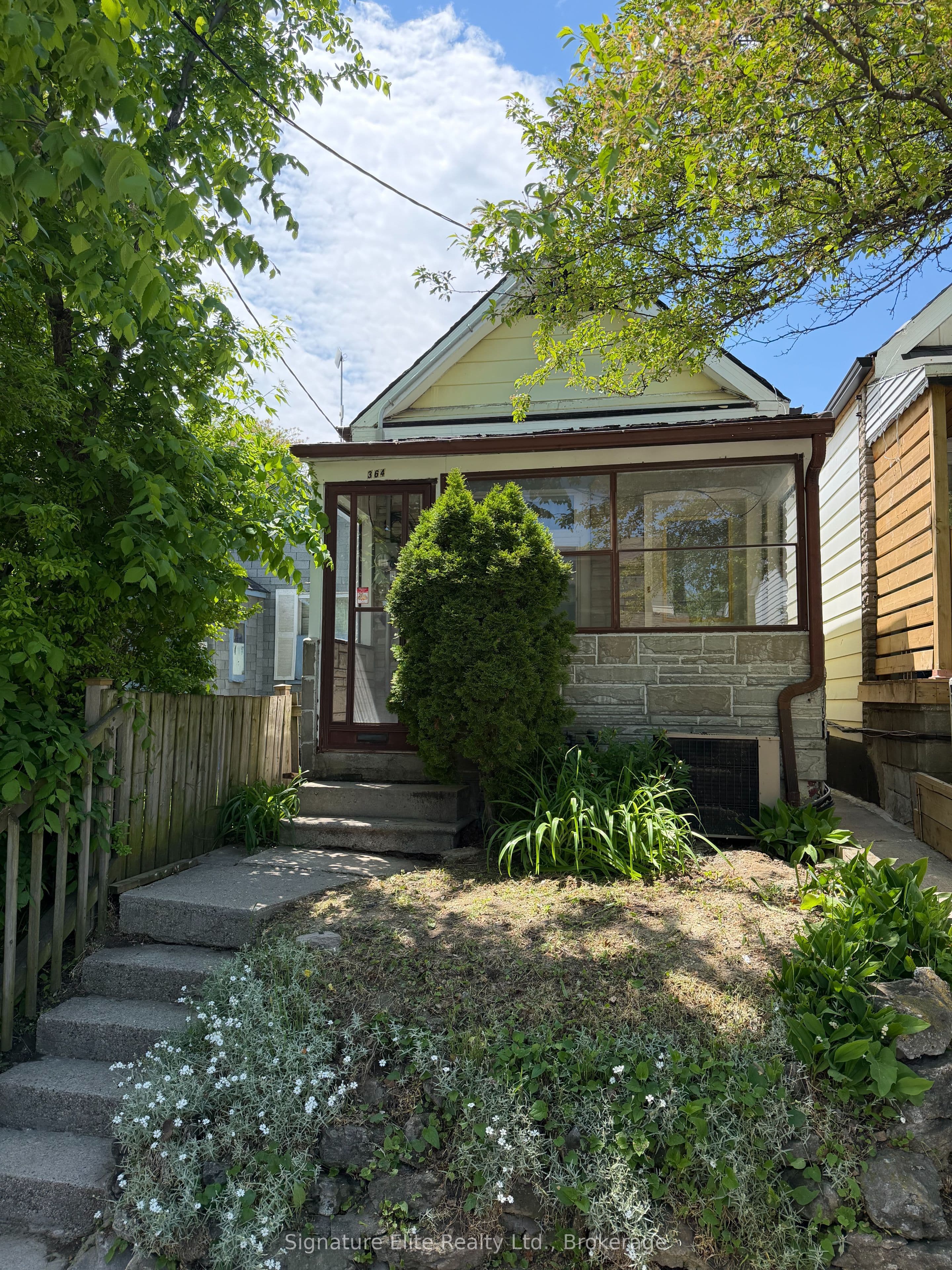 364 Winona Drive photo 1
