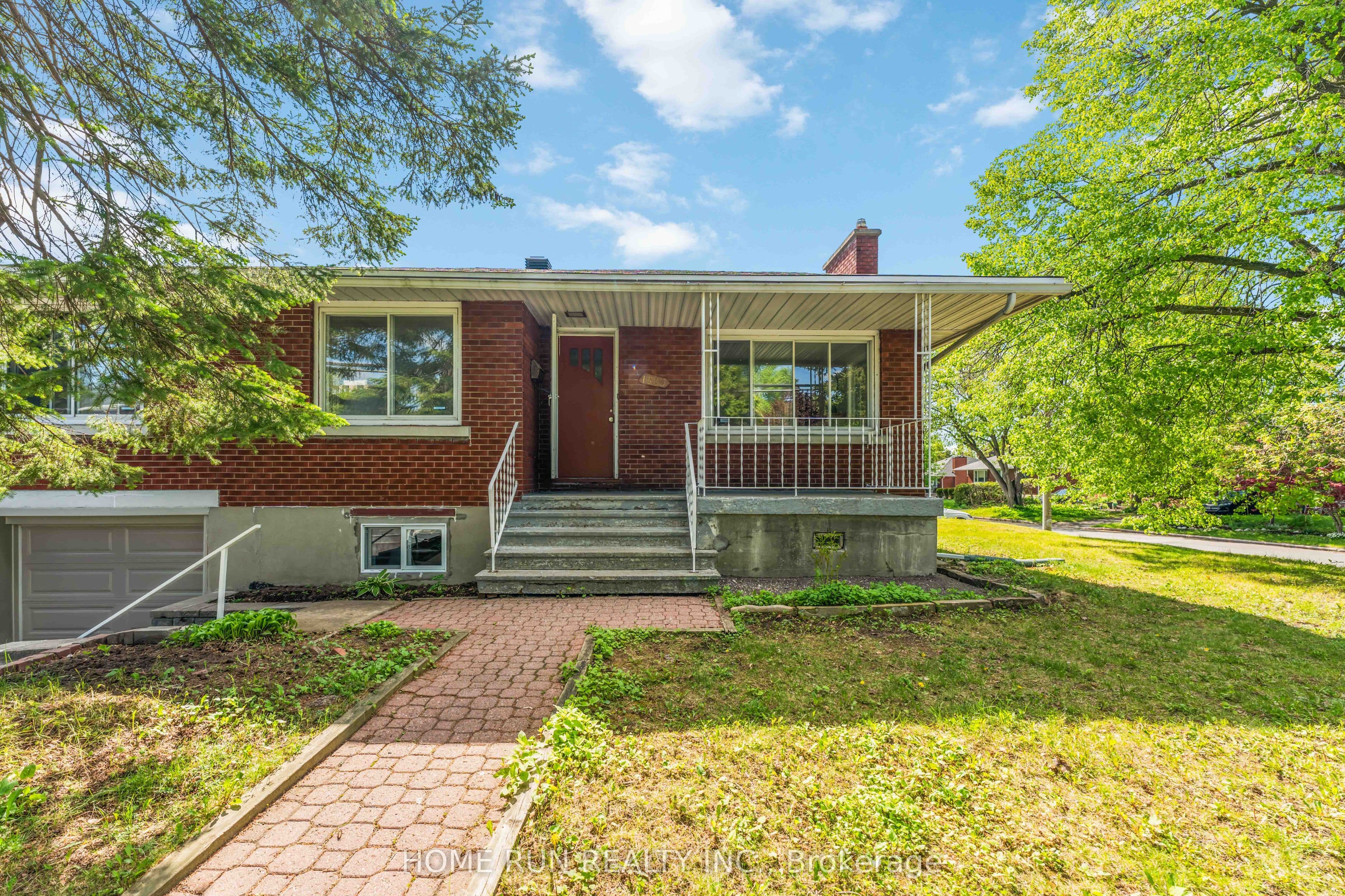 1530 Clementine Boulevard photo 1