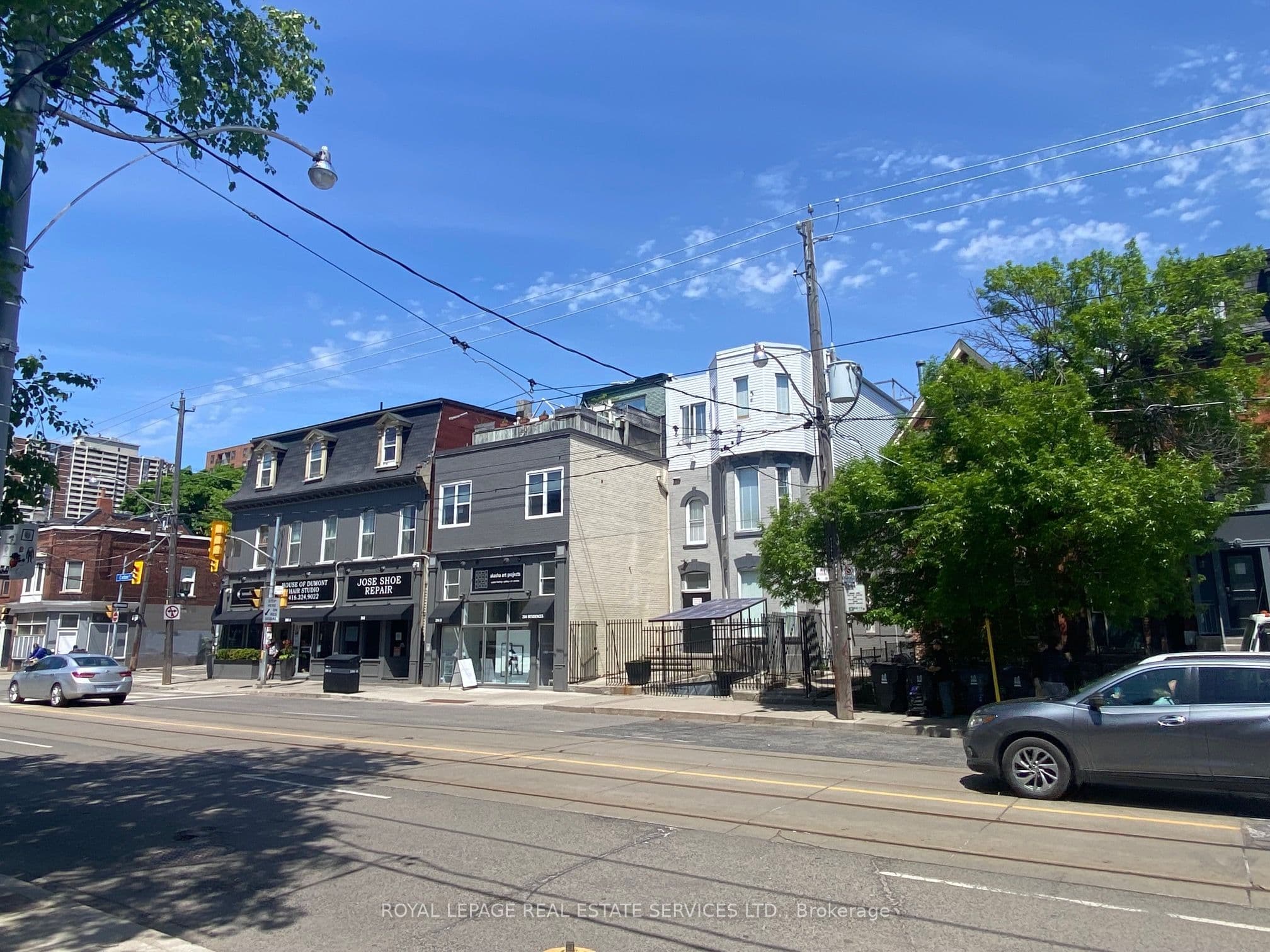 Unit 107 206 Carlton Street photo 1