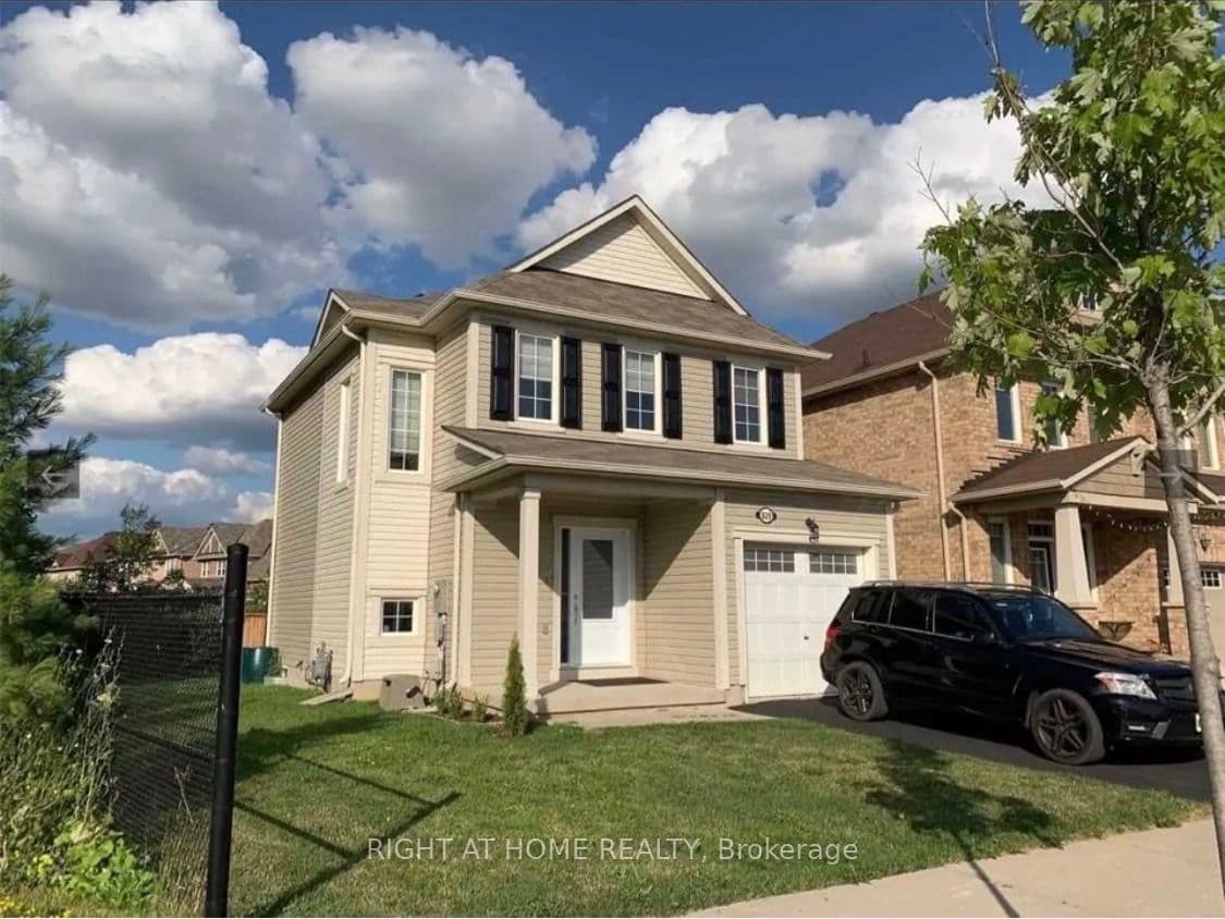 829 Farmstead Drive photo 1