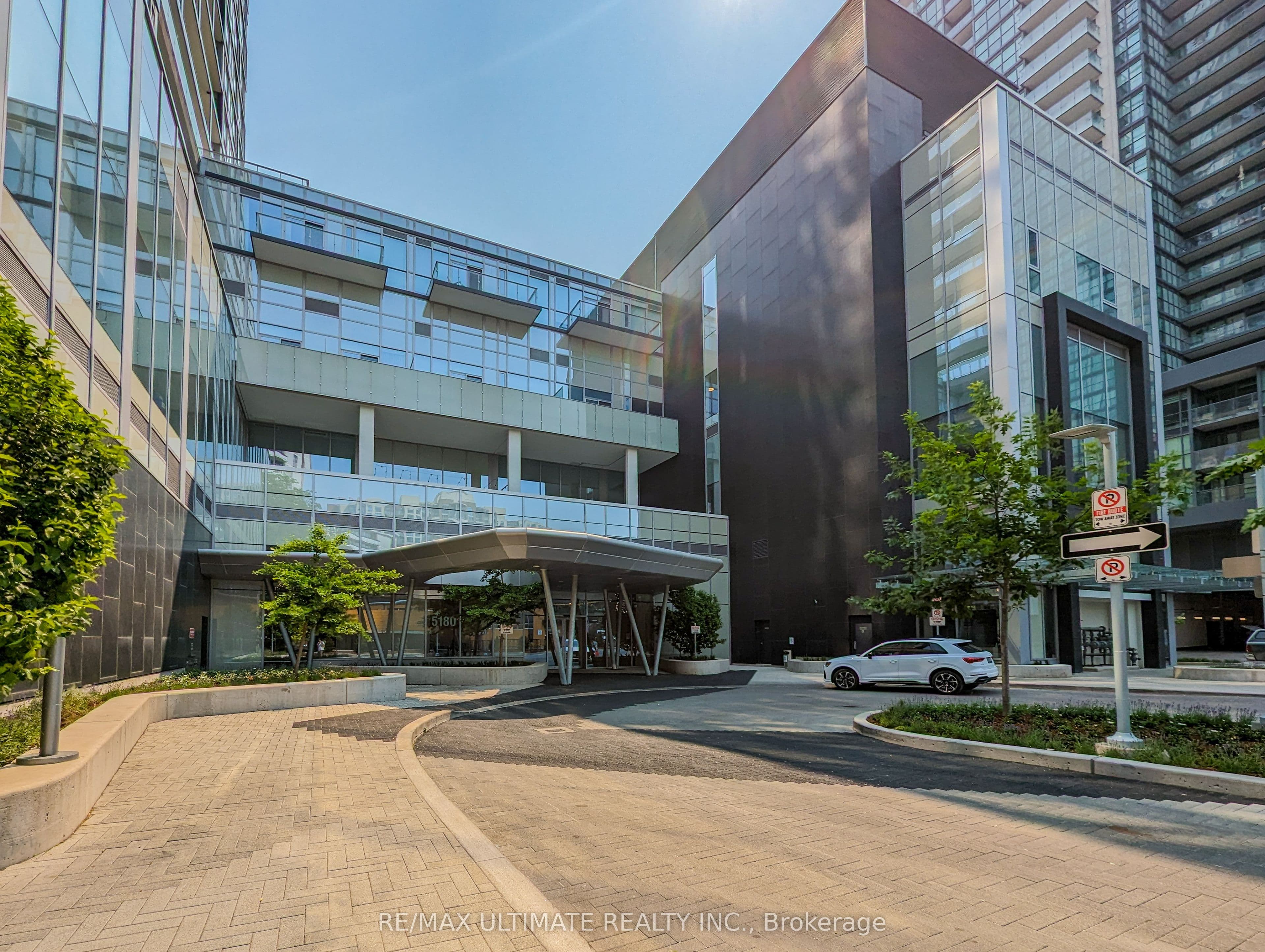 Unit 1412 5180 Yonge Street photo 1