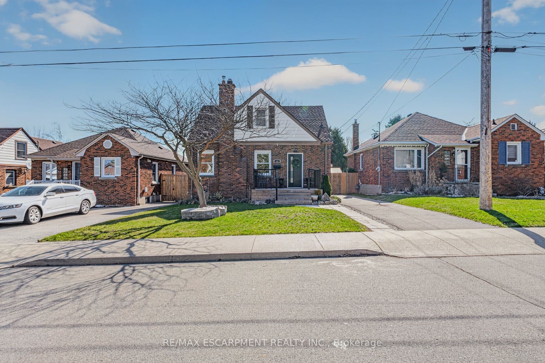 43 Woodbridge Road photo 1