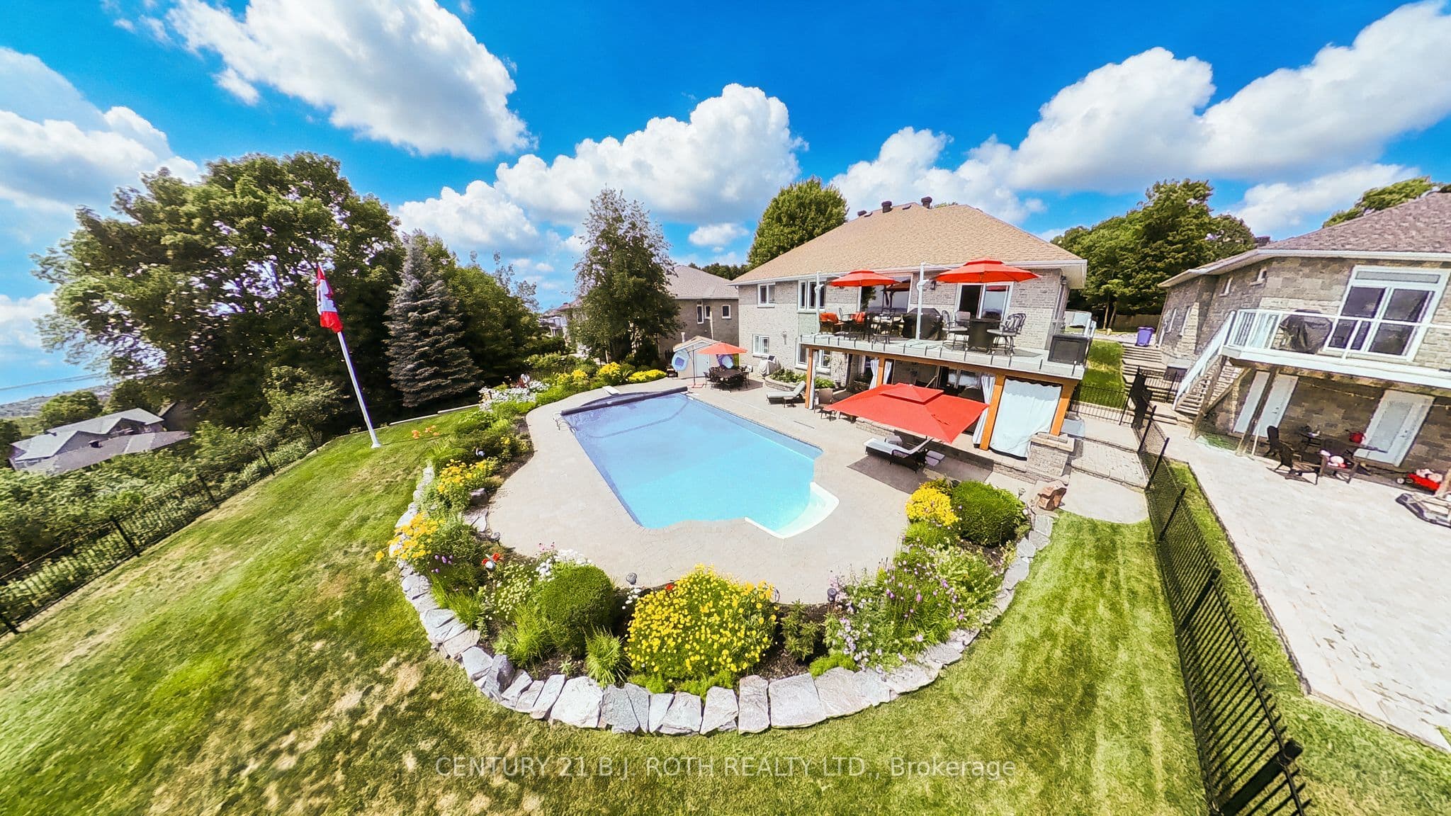 6 Mapleview Place photo 1