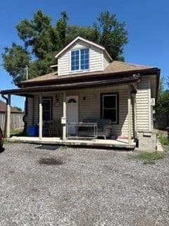 1136 Brydges Street photo 1